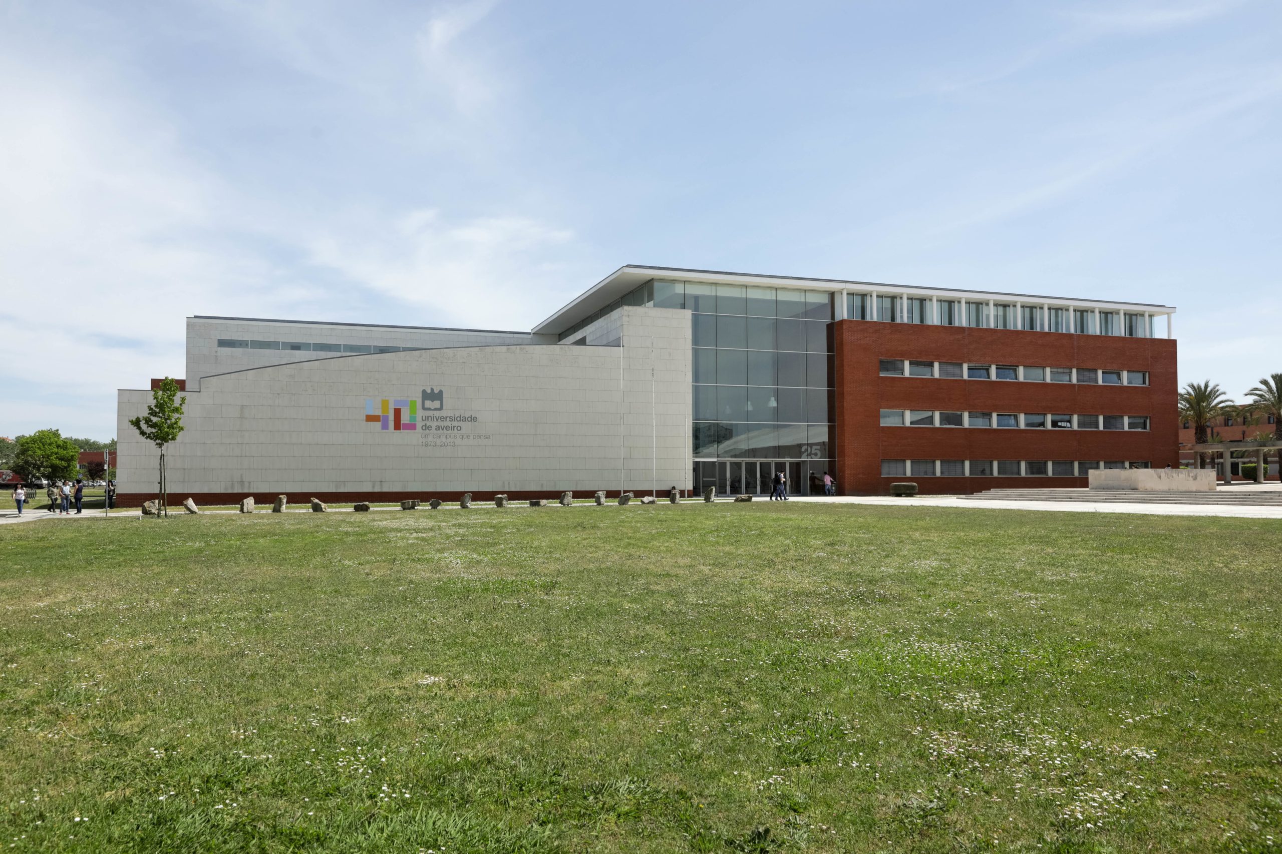 Universidade de Aveiro abre vagas para pessoas com dificuldades intelectuais