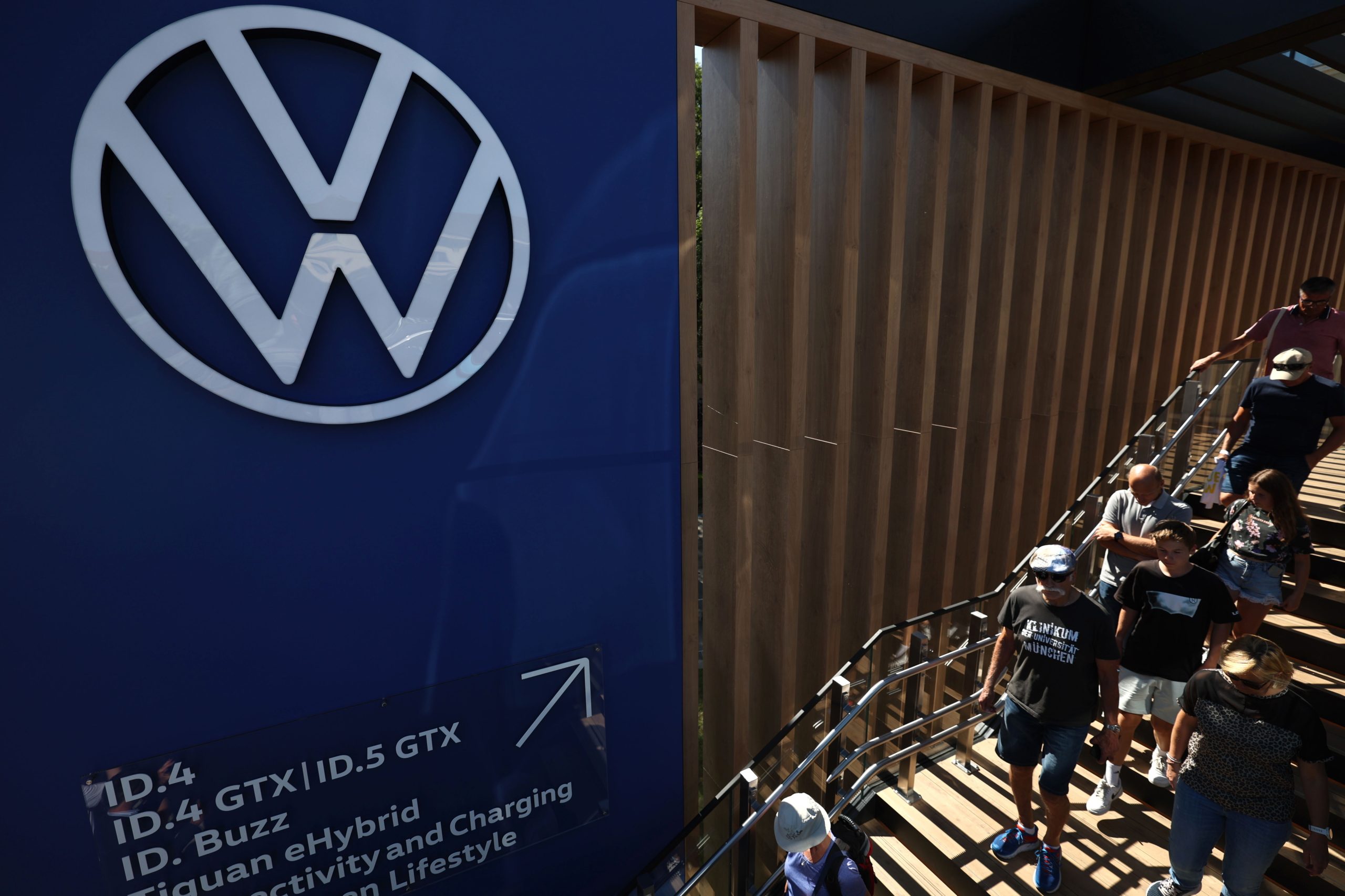 Volkswagen quer reduzir pessoal nos próximos anos para melhorar a rentabilidade