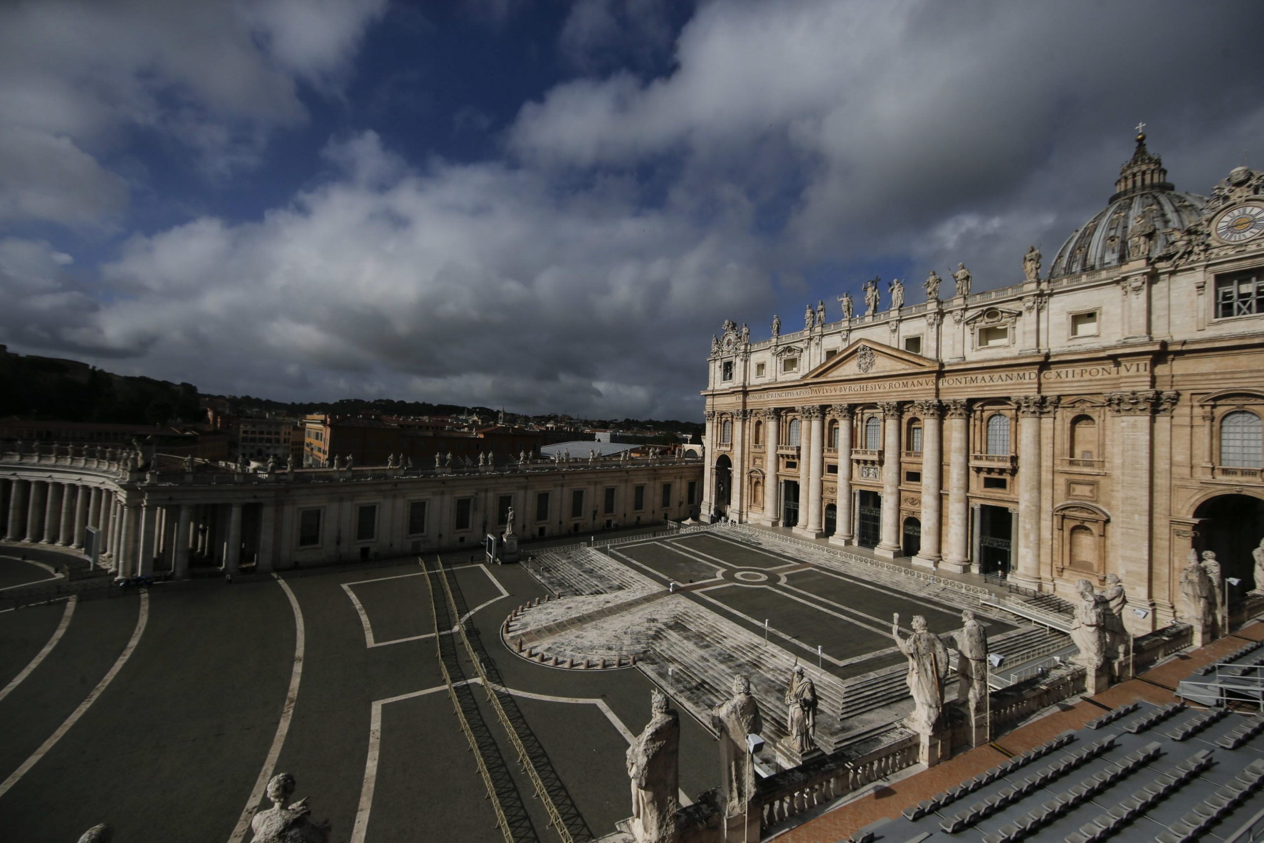 Vaticano reitera “sentimento de vergonha e remorso” por casos de abuso sexual por clérigos