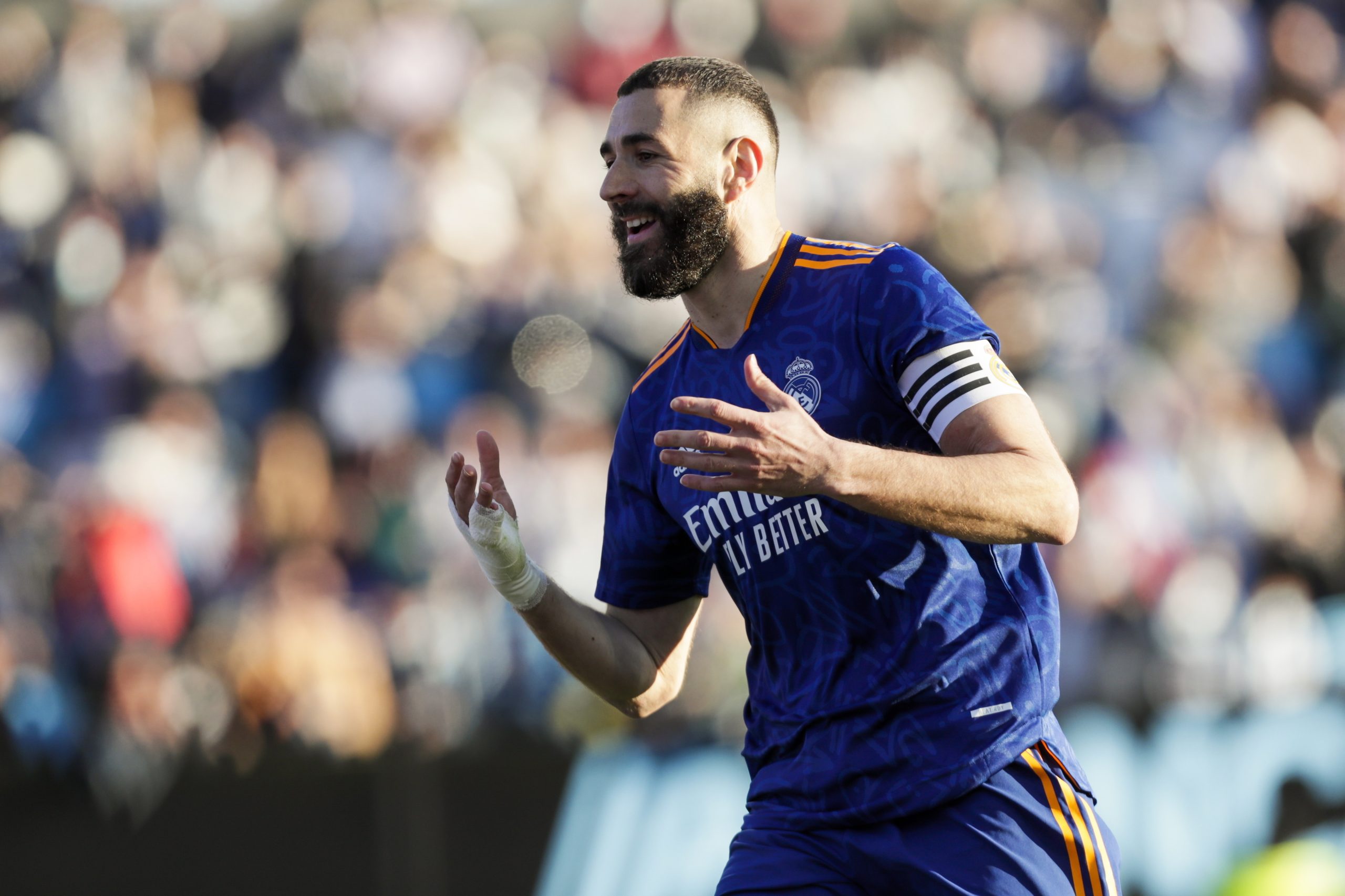 La Liga: Real Madrid mantém-se líder em Vigo com dois golos de Benzema de penálti