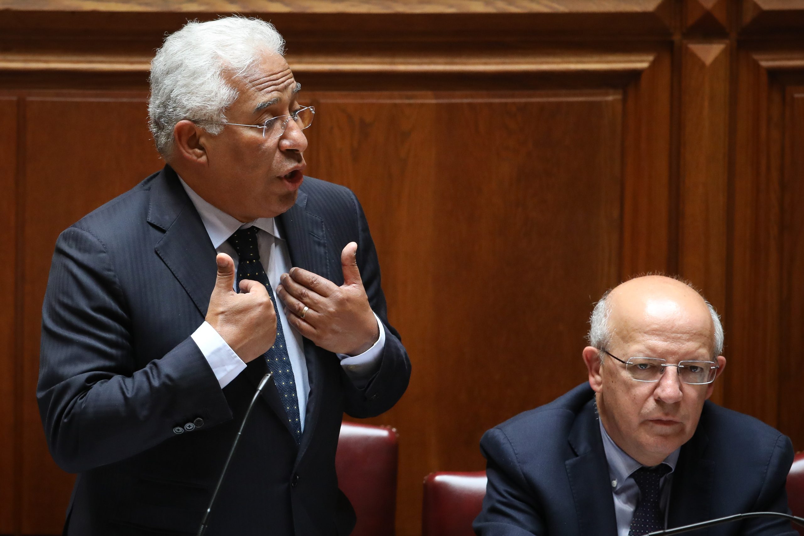 Costa rejeita Lei de Bases da Saúde a prazo ou transformada num conflito institucional