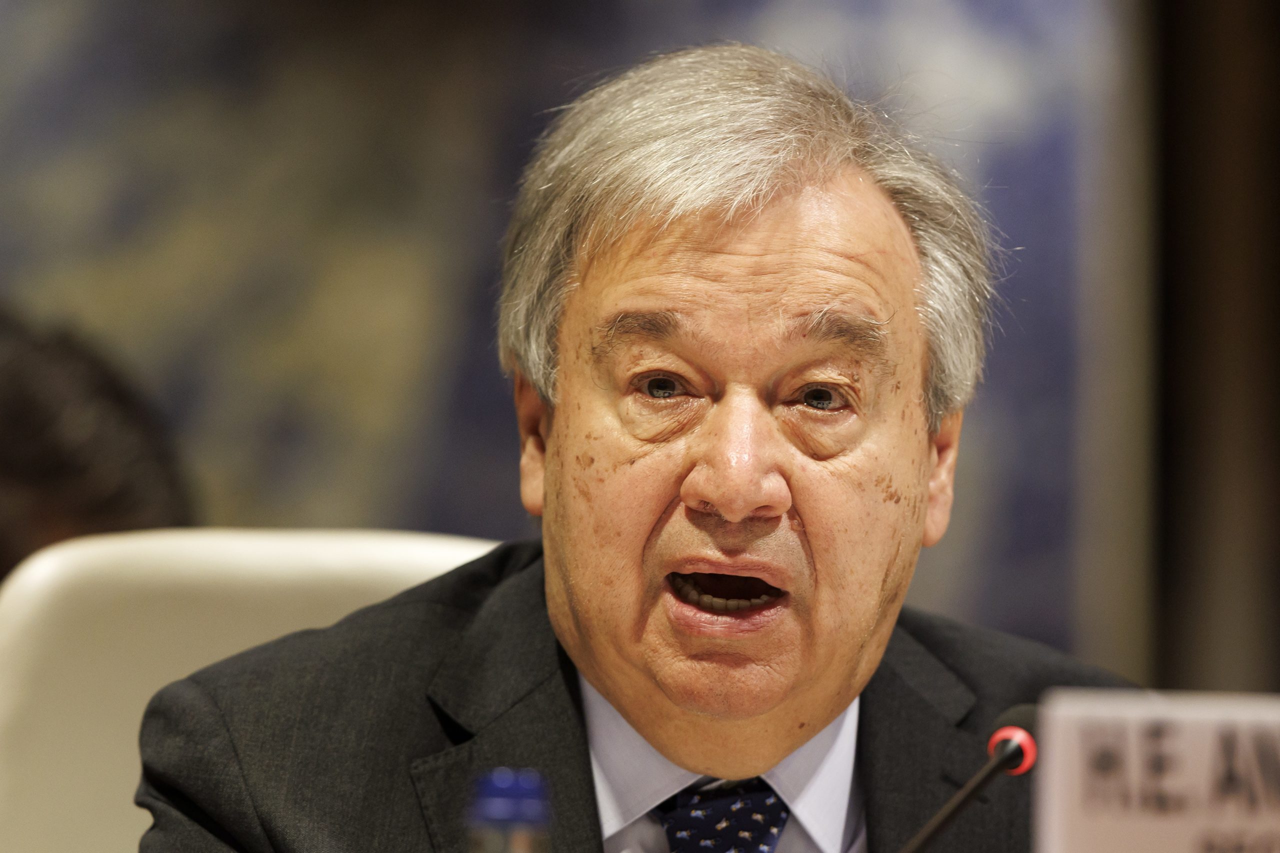 António Guterres alerta para a ameaça crescente dos neonazis e racistas