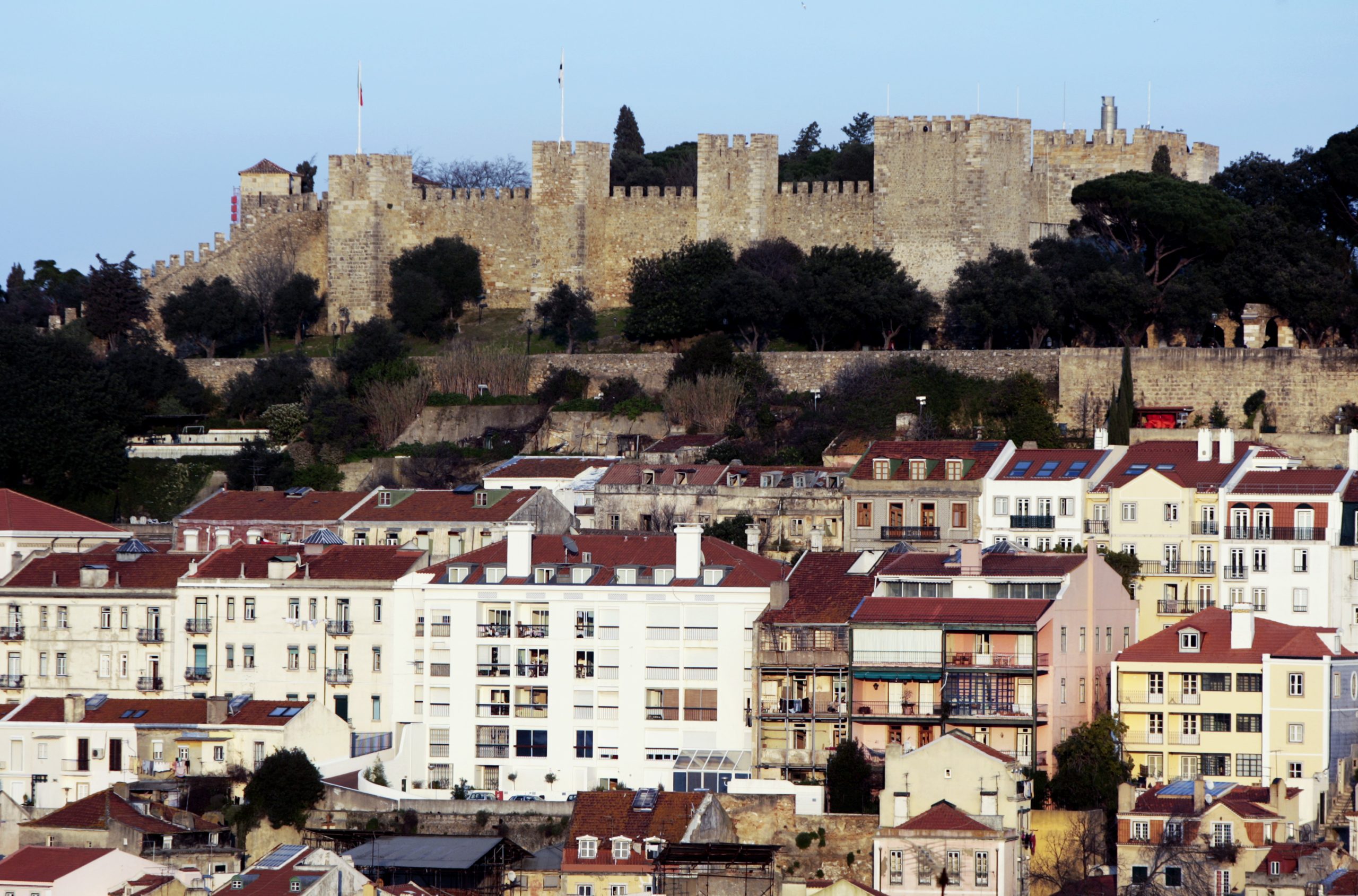 Castelo de São Jorge e Casa das Histórias encerrados por segurança
