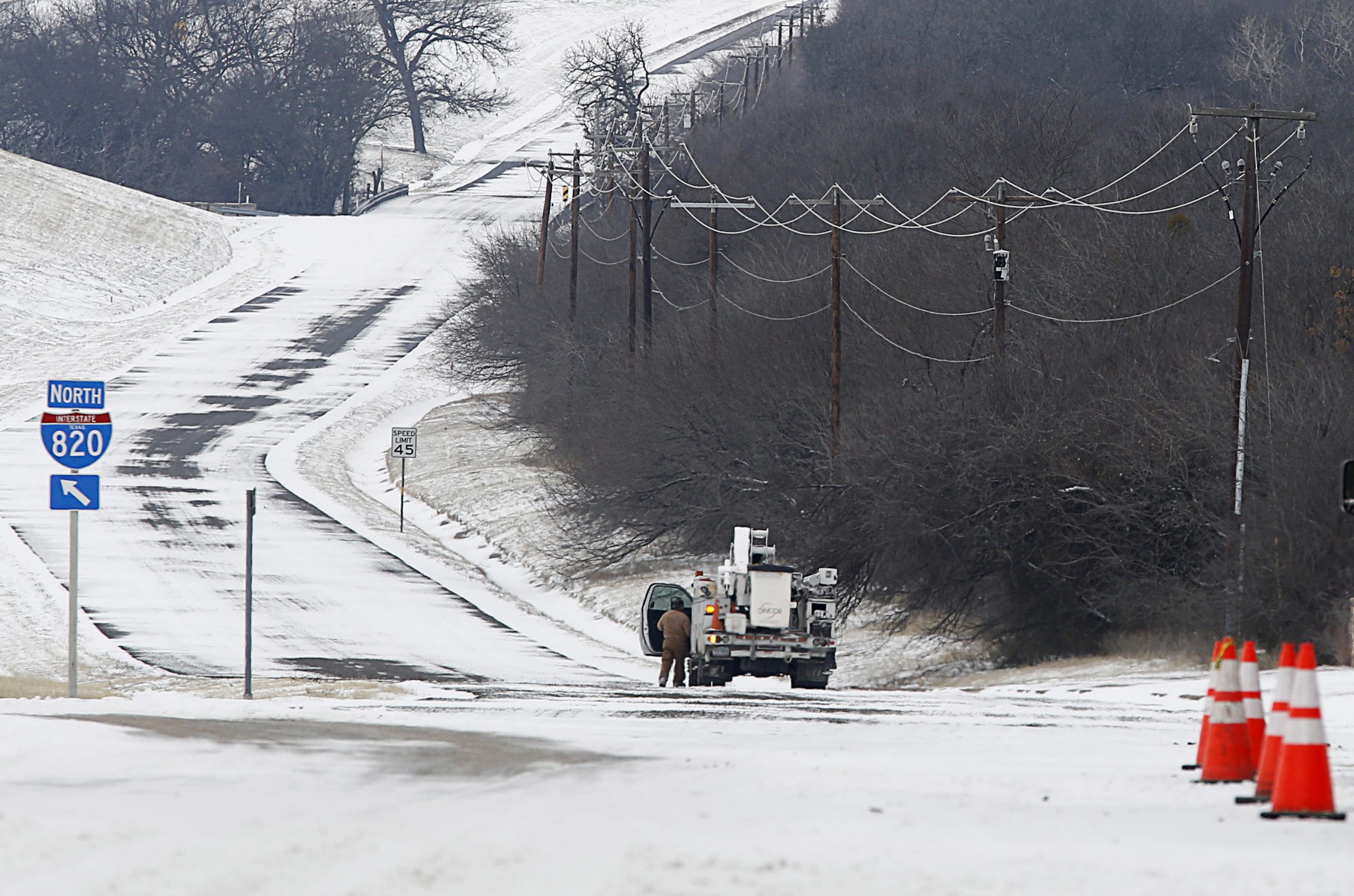 EUA: Frio intenso e cortes de energia já mataram pelo menos 30 pessoas