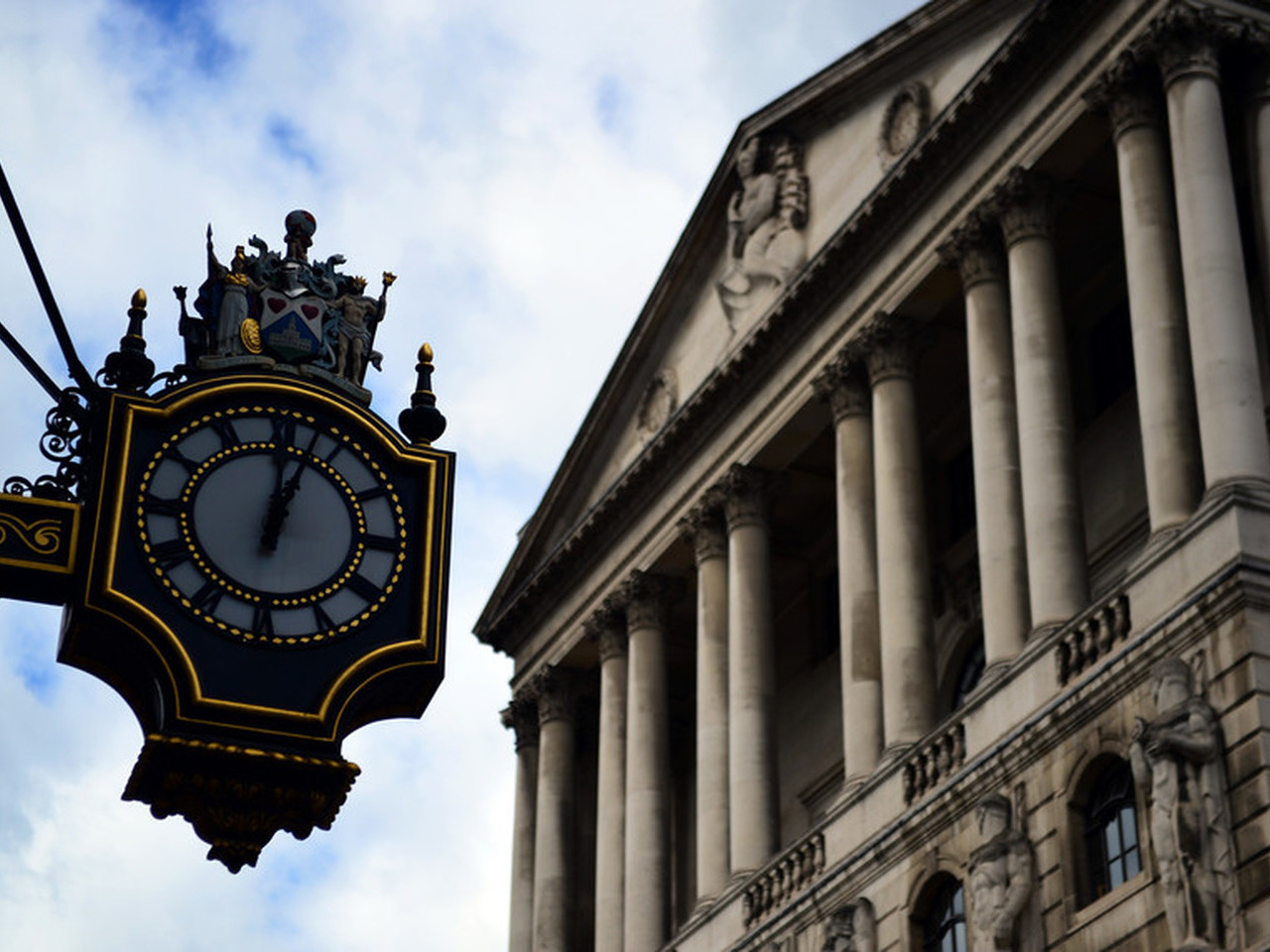 Banco de Inglaterra sobe juros para nível mais alto desde março de 2009