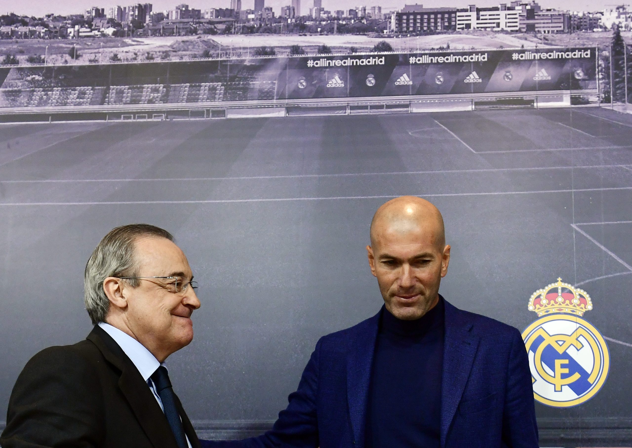 Zidane deixa Real Madrid. “Eu sou um vencedor, eu gosto de ganhar em tudo. Se tenho a sensação de que não vou ganhar, há que fazer uma mudança”