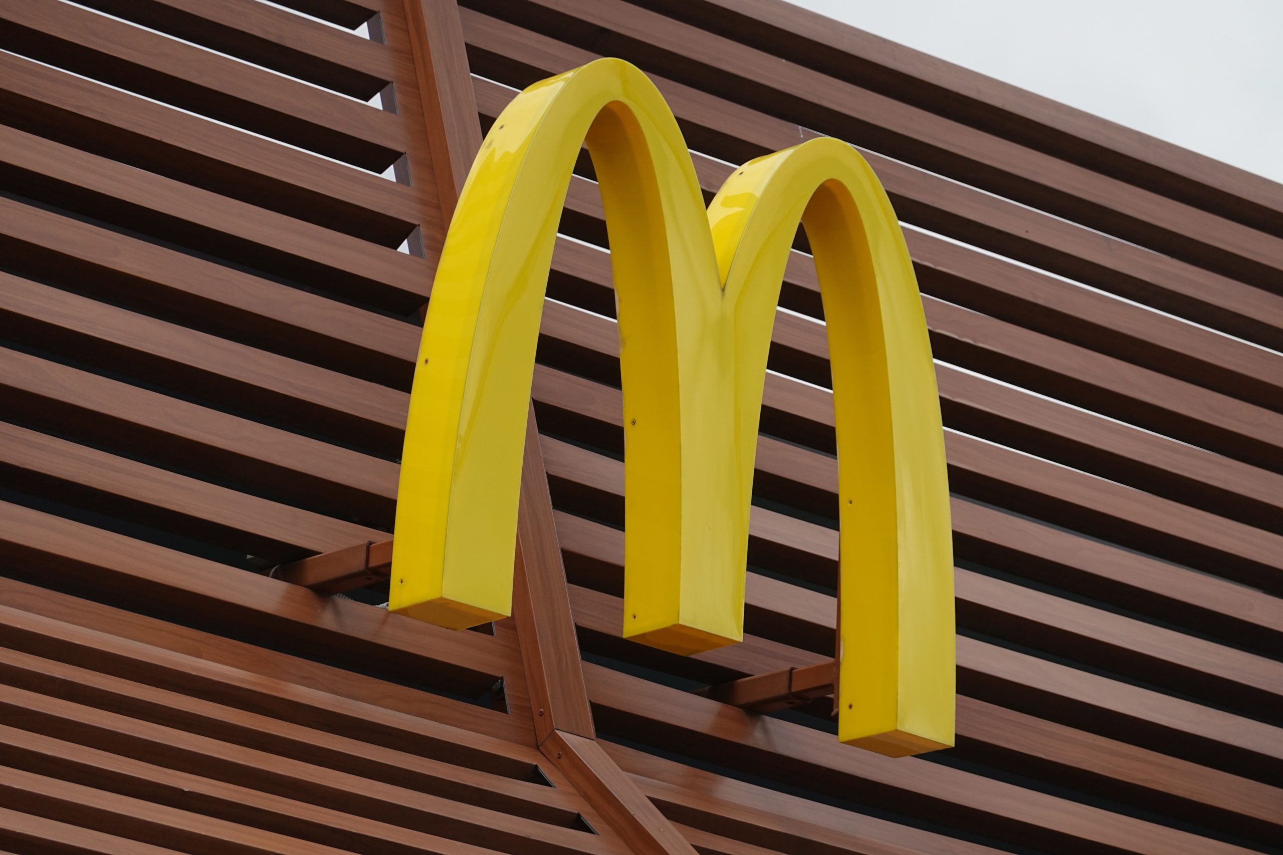 McDonald’s apresenta batatas-fritas XXL na Malásia