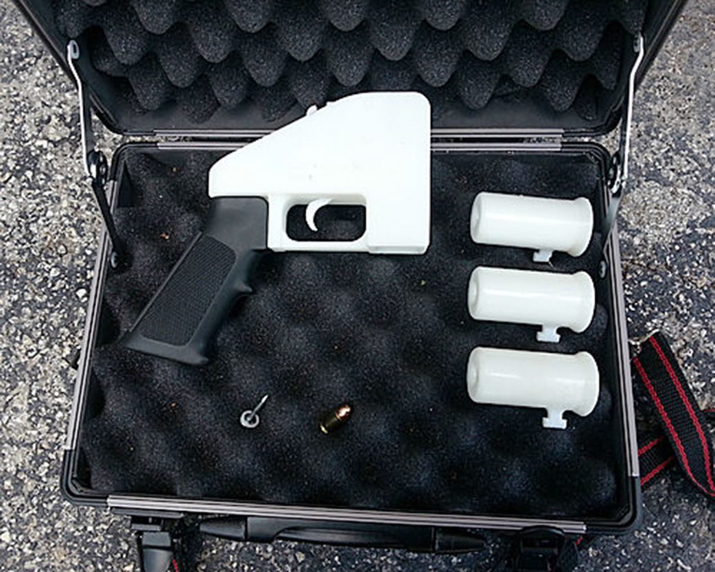 Juiz dos EUA reavalia hoje bloqueio de manuais para impressão de armas 3D