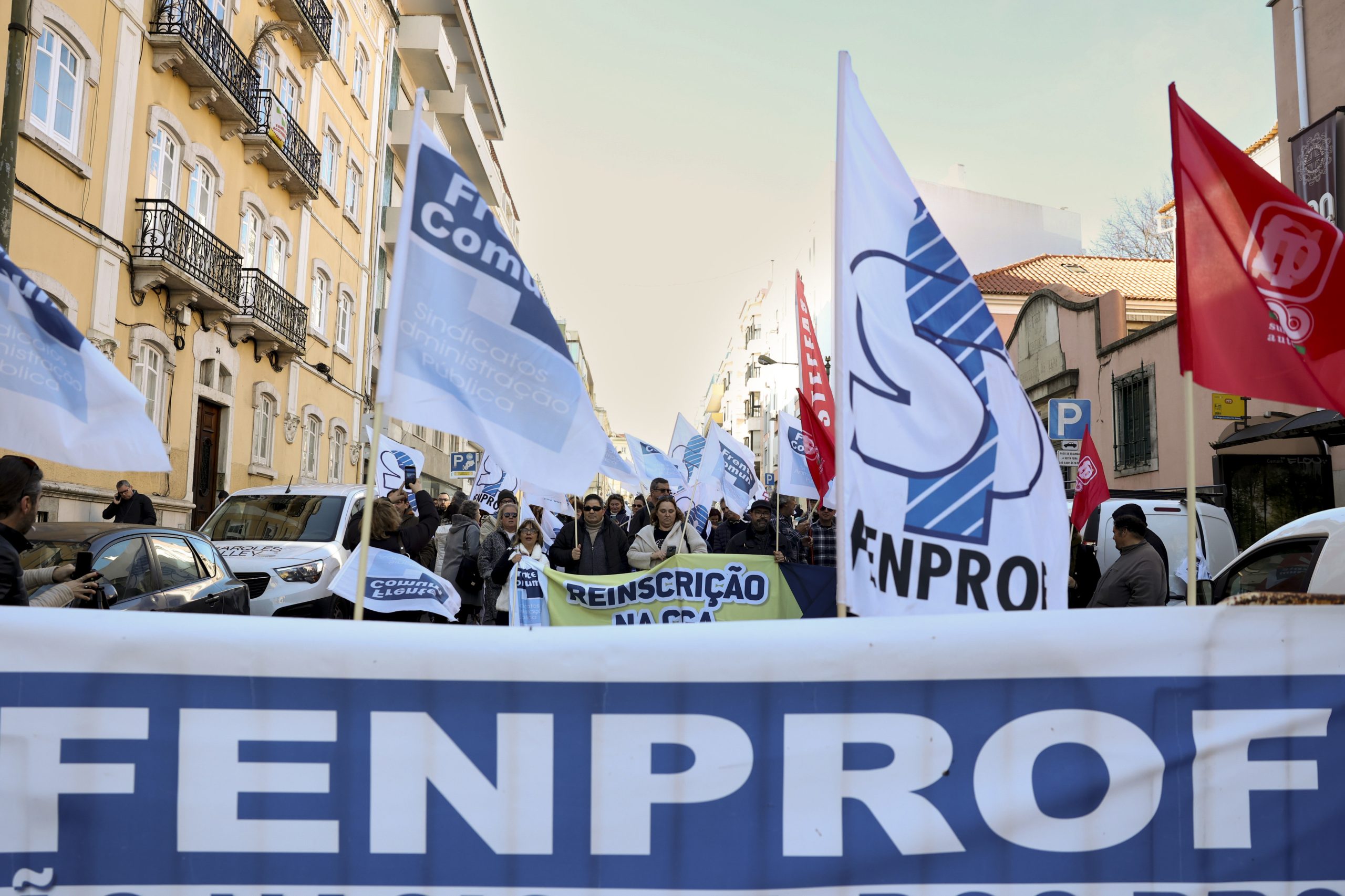 Fenprof marca manifestação para dia 5 de outubro em Lisboa