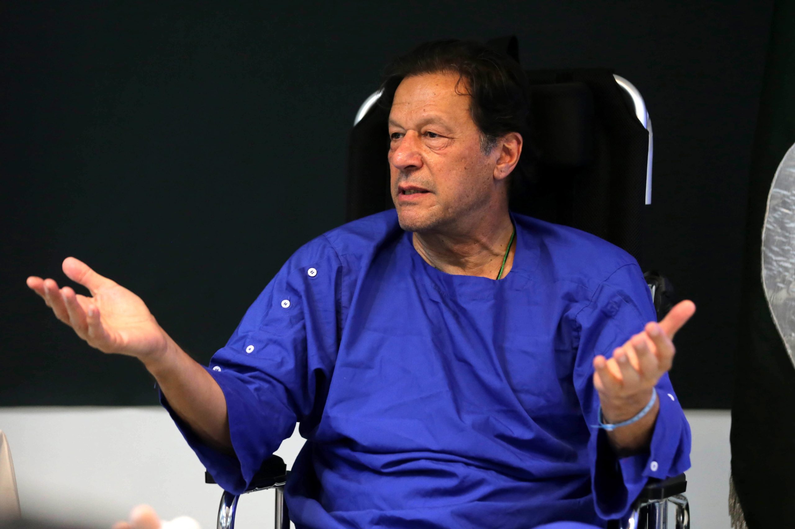 Ex-primeiro-ministro Imran Khan foi detido no Paquistão