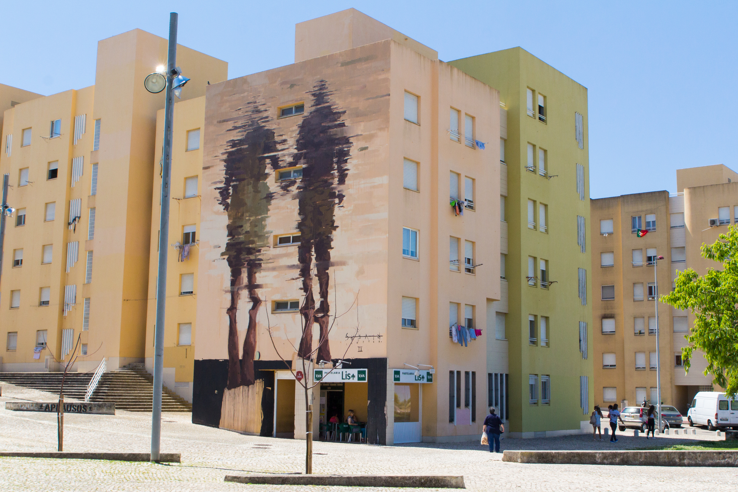 Bairro Padre Cruz em Lisboa começa a ser reabilitado com obras em 13 edifícios