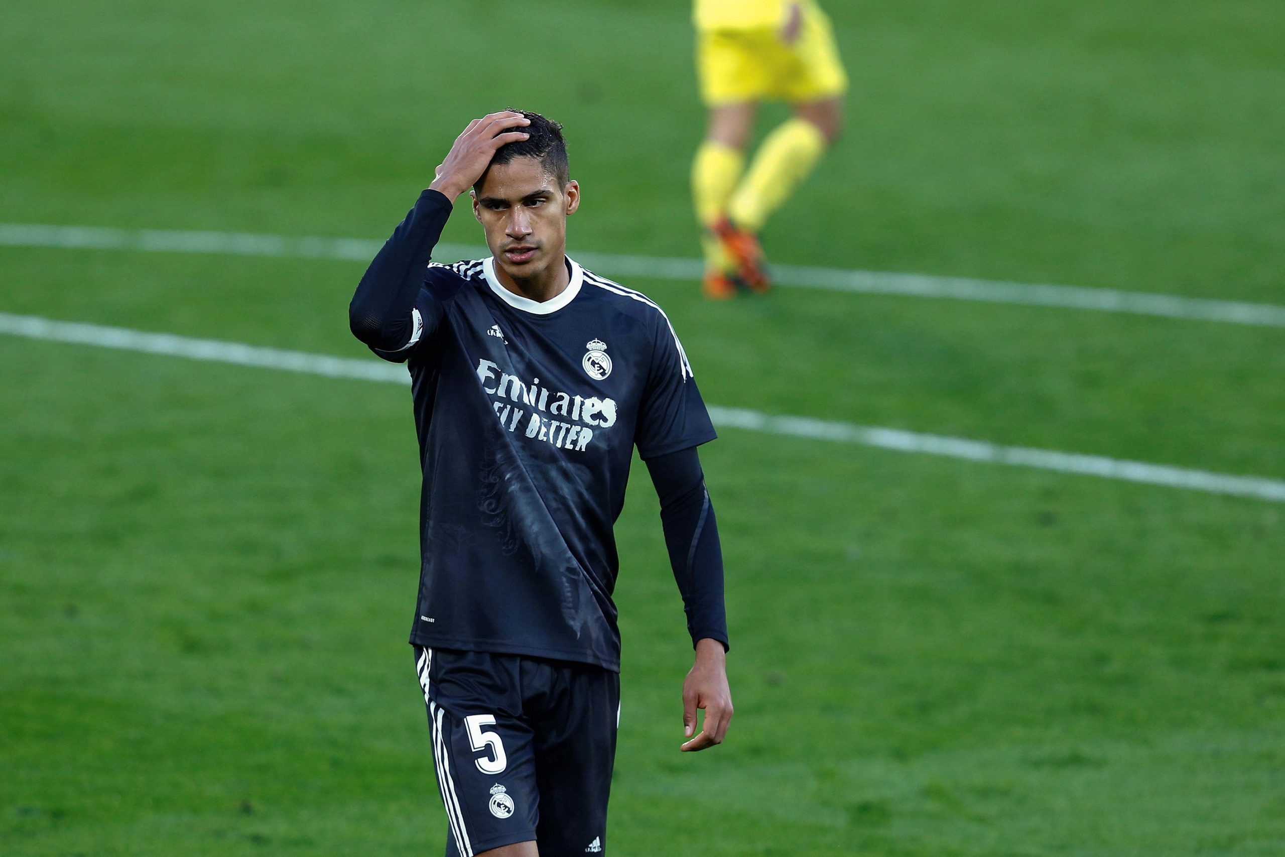 Real Madrid e Manchester United chegam a acordo para a transferência de Varane