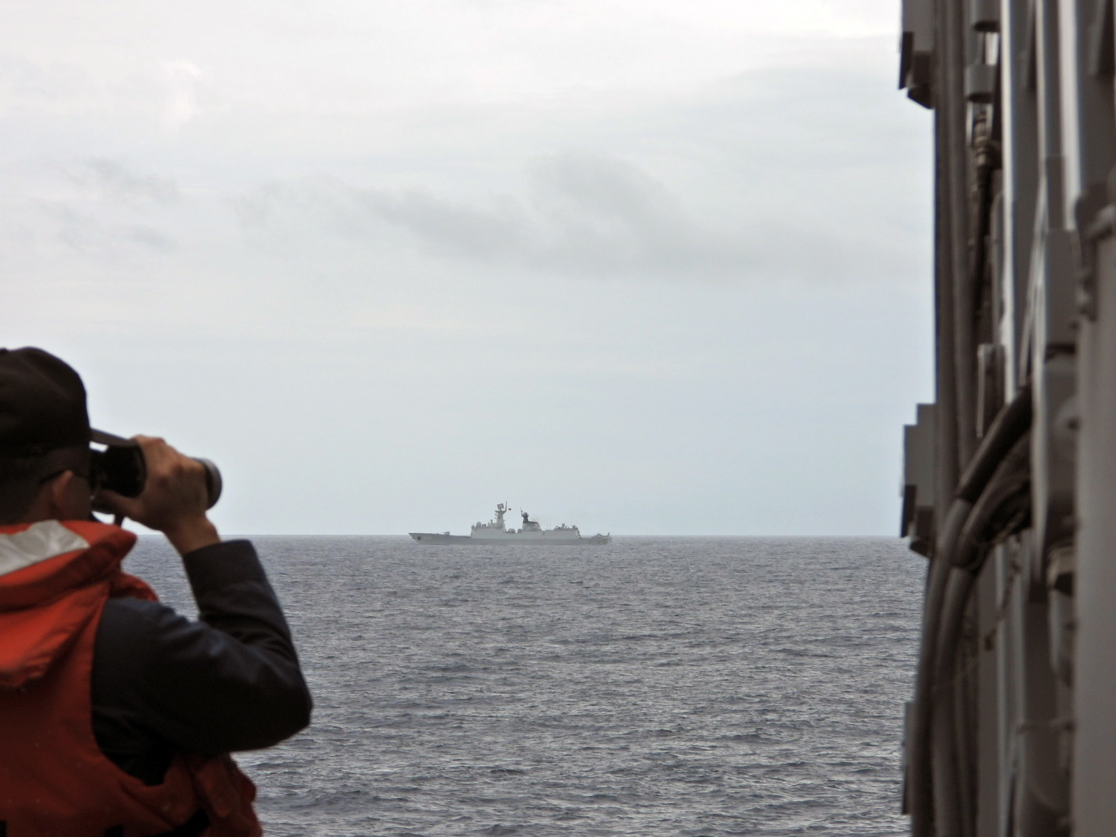China envia dezenas de aviões e navios para Taiwan