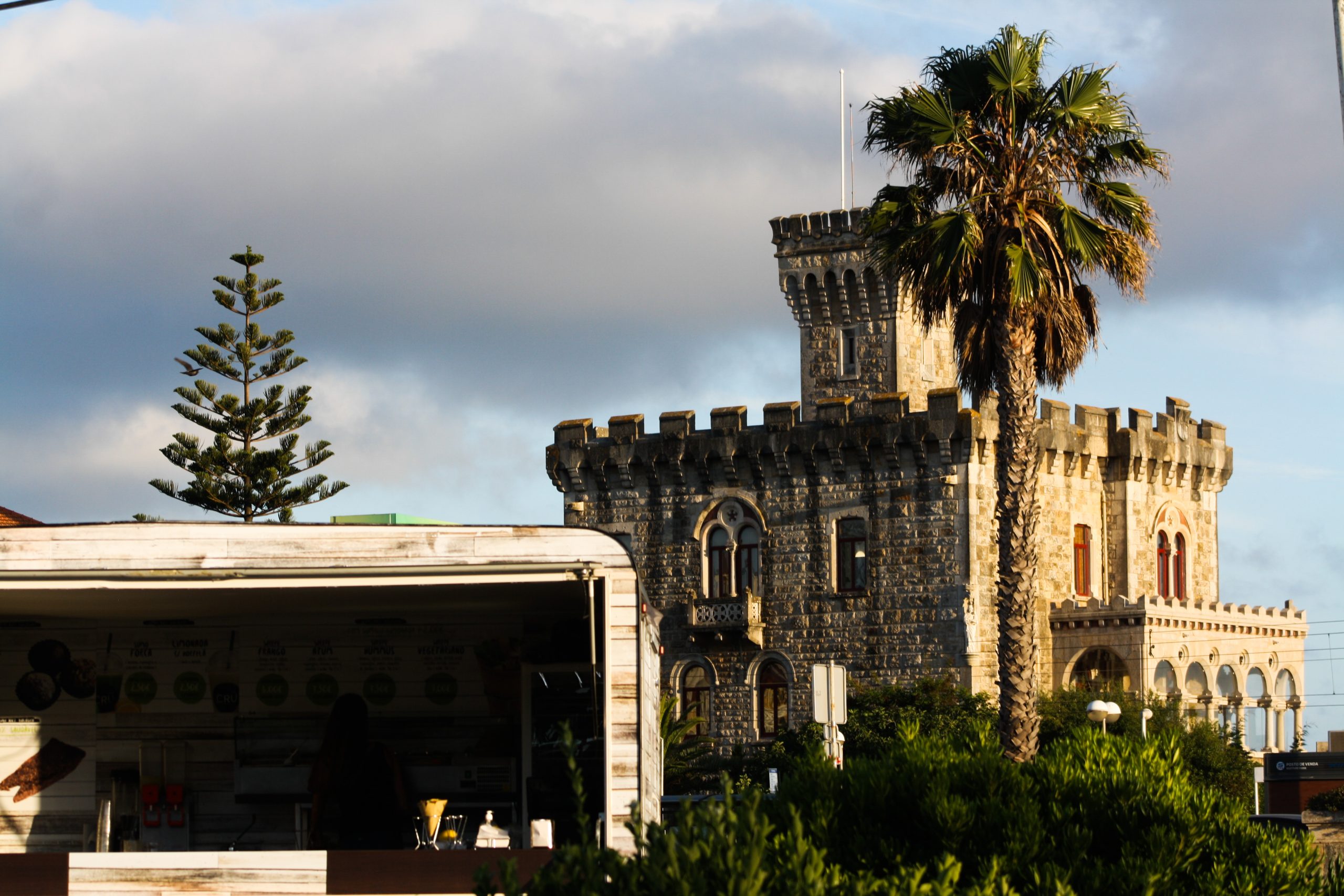 Assembleia Municipal de Cascais aprova orçamento de 196,7 milhões para 2018