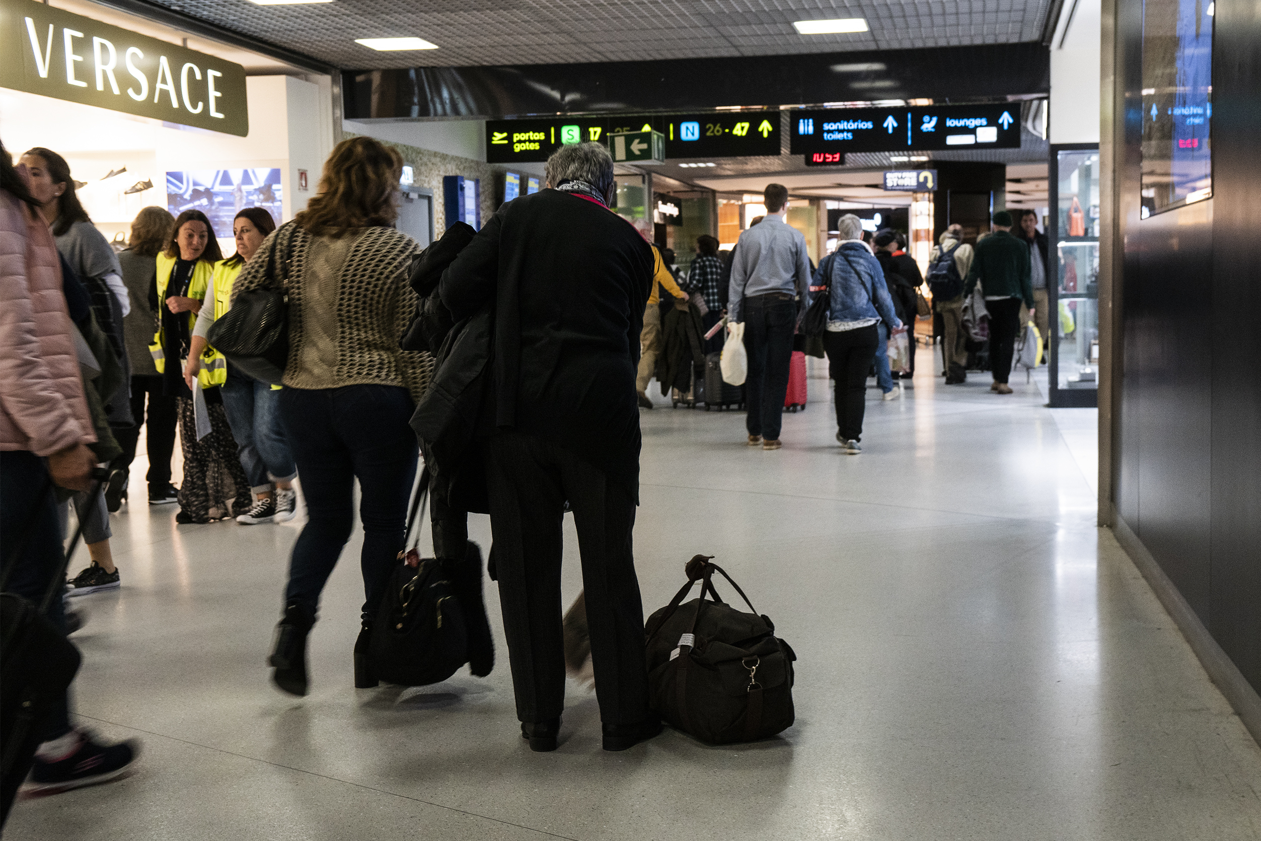 Cidadã estrangeira detida por tráfico de cocaína no aeroporto de Lisboa