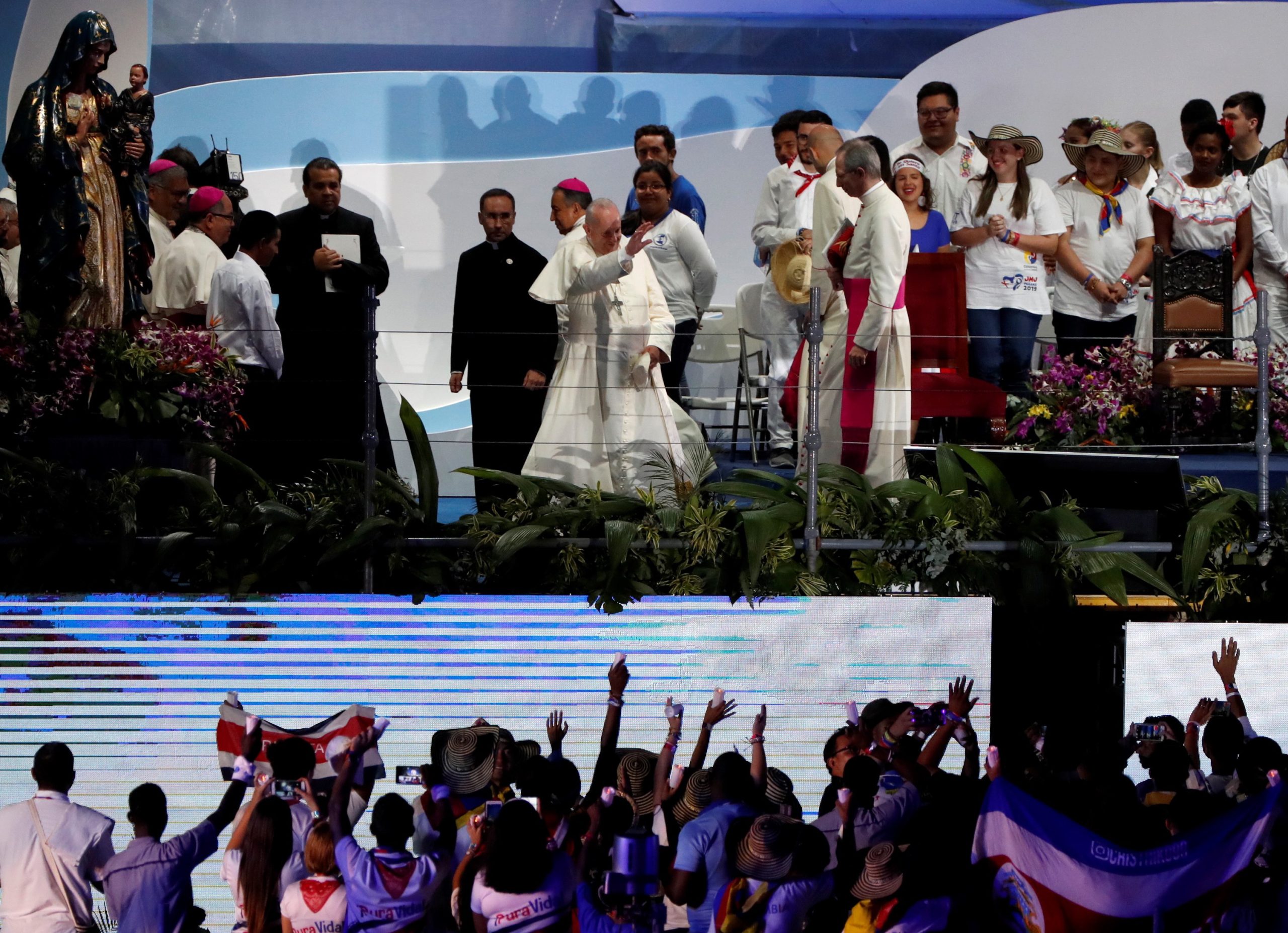 Papa diz que migrantes na América Central “não são portadores de um mal social”