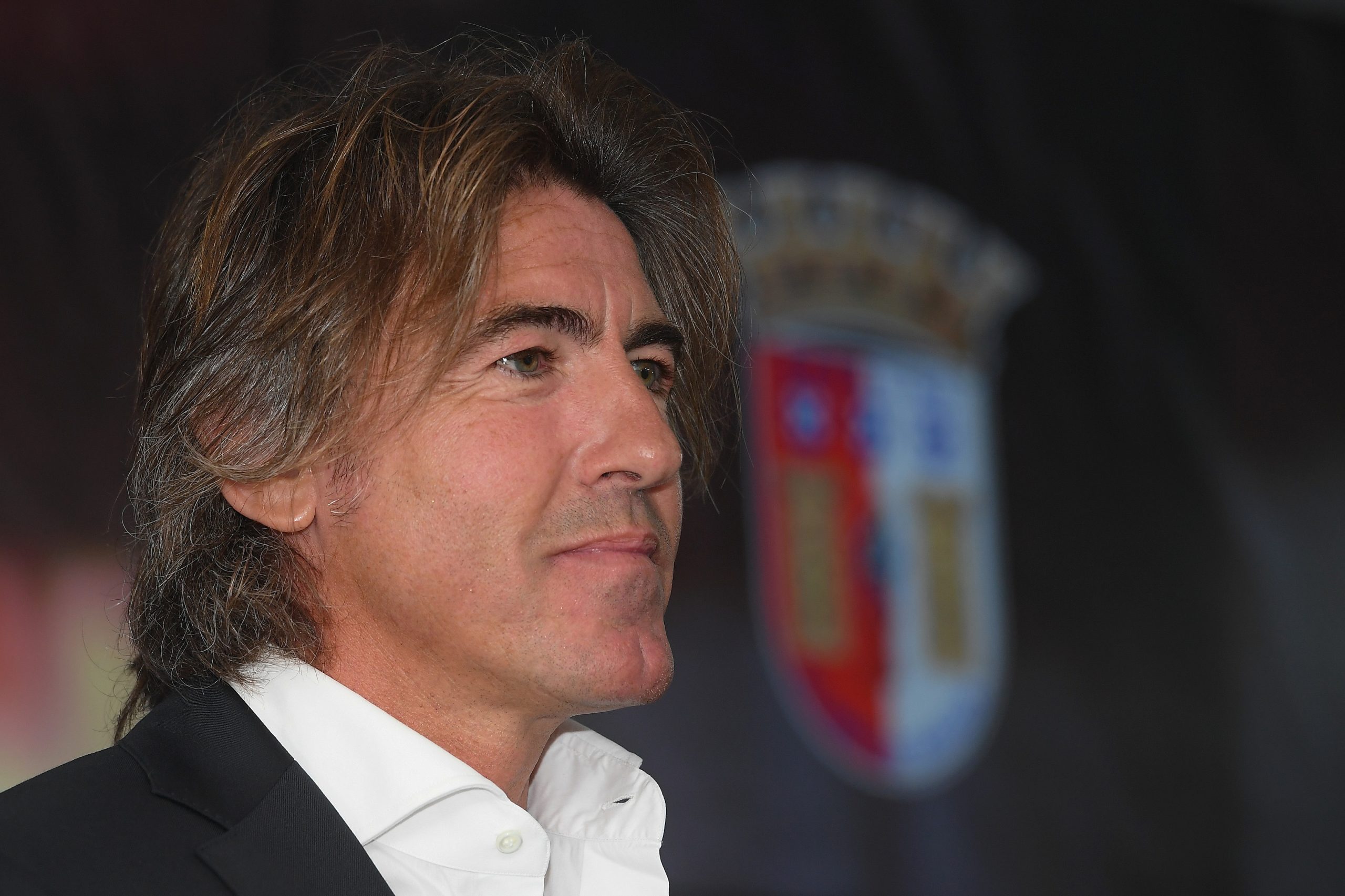 Sá Pinto quer vencer em Setúbal para subir na classificação