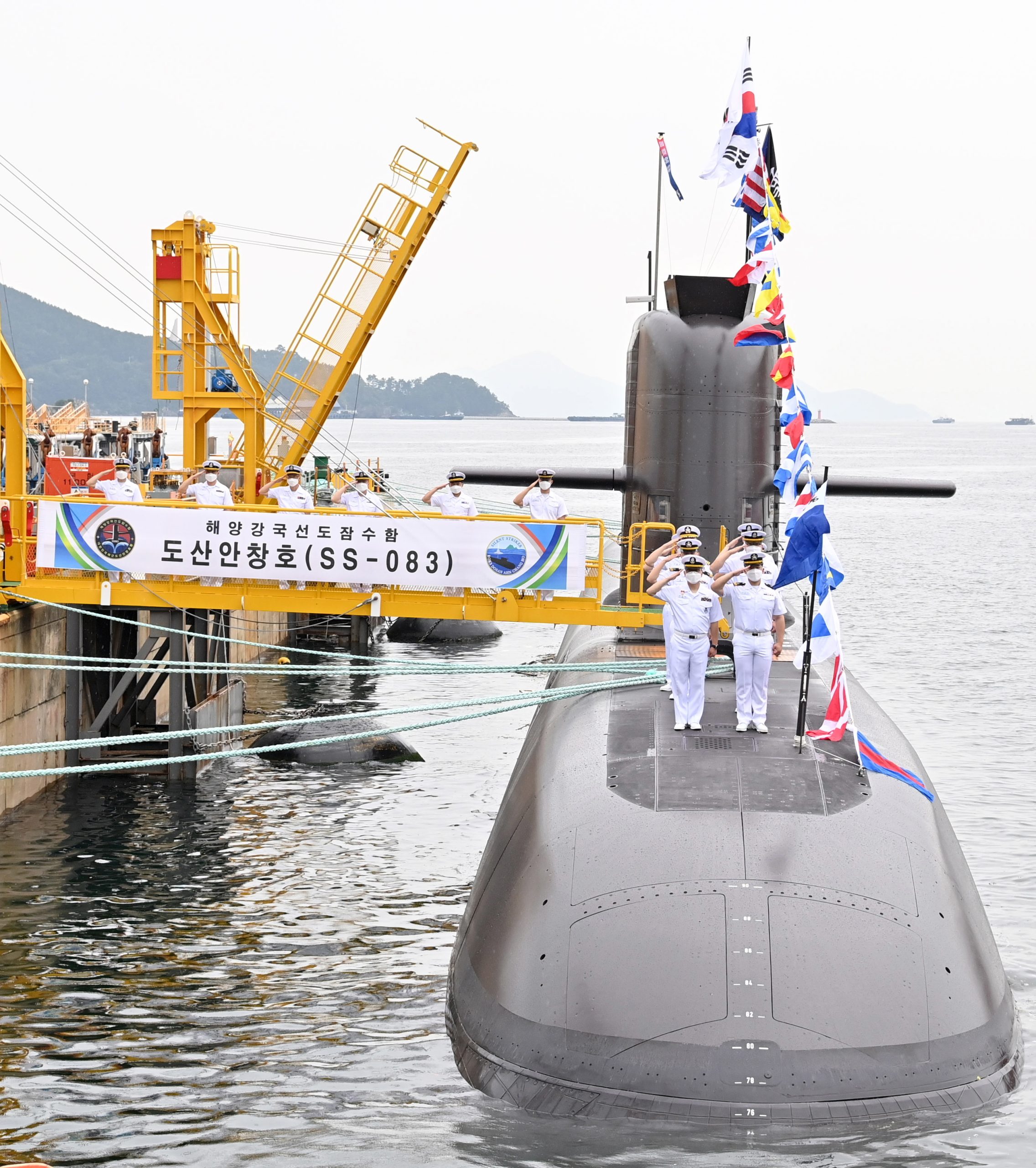 Seul recebe primeiro submarino com mísseis balísticos face a ameaças de Pyongyang