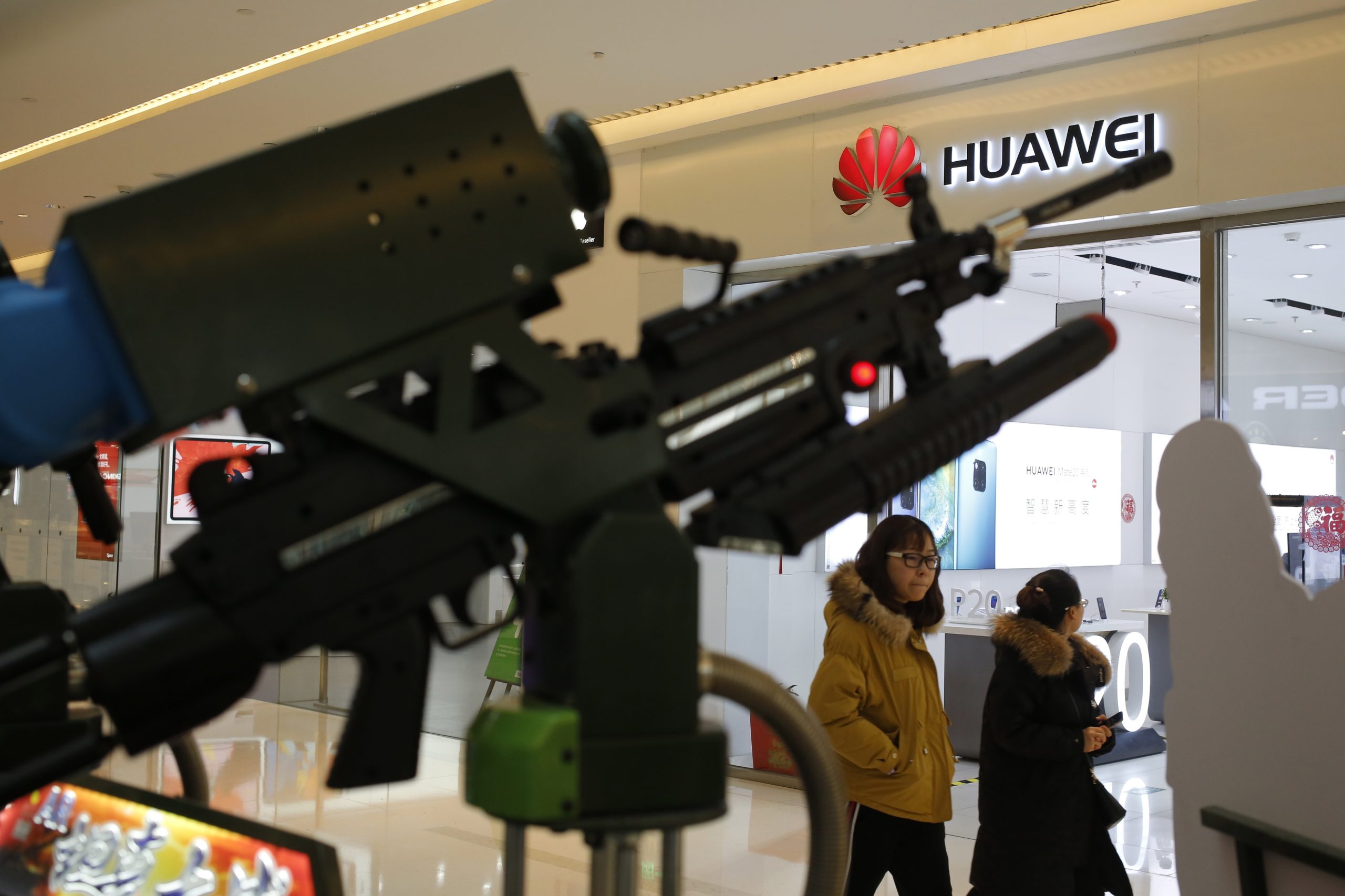 China pede ao Canadá para travar extradição de diretora financeira da Huawei para os EUA