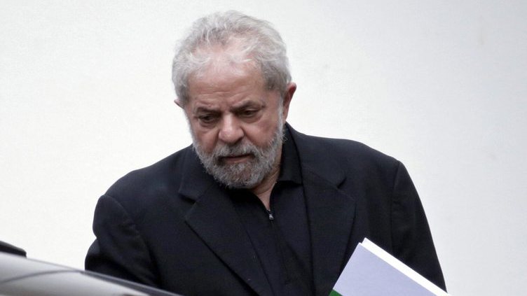 Promotoria de São Paulo pede prisão preventiva de Lula da Silva