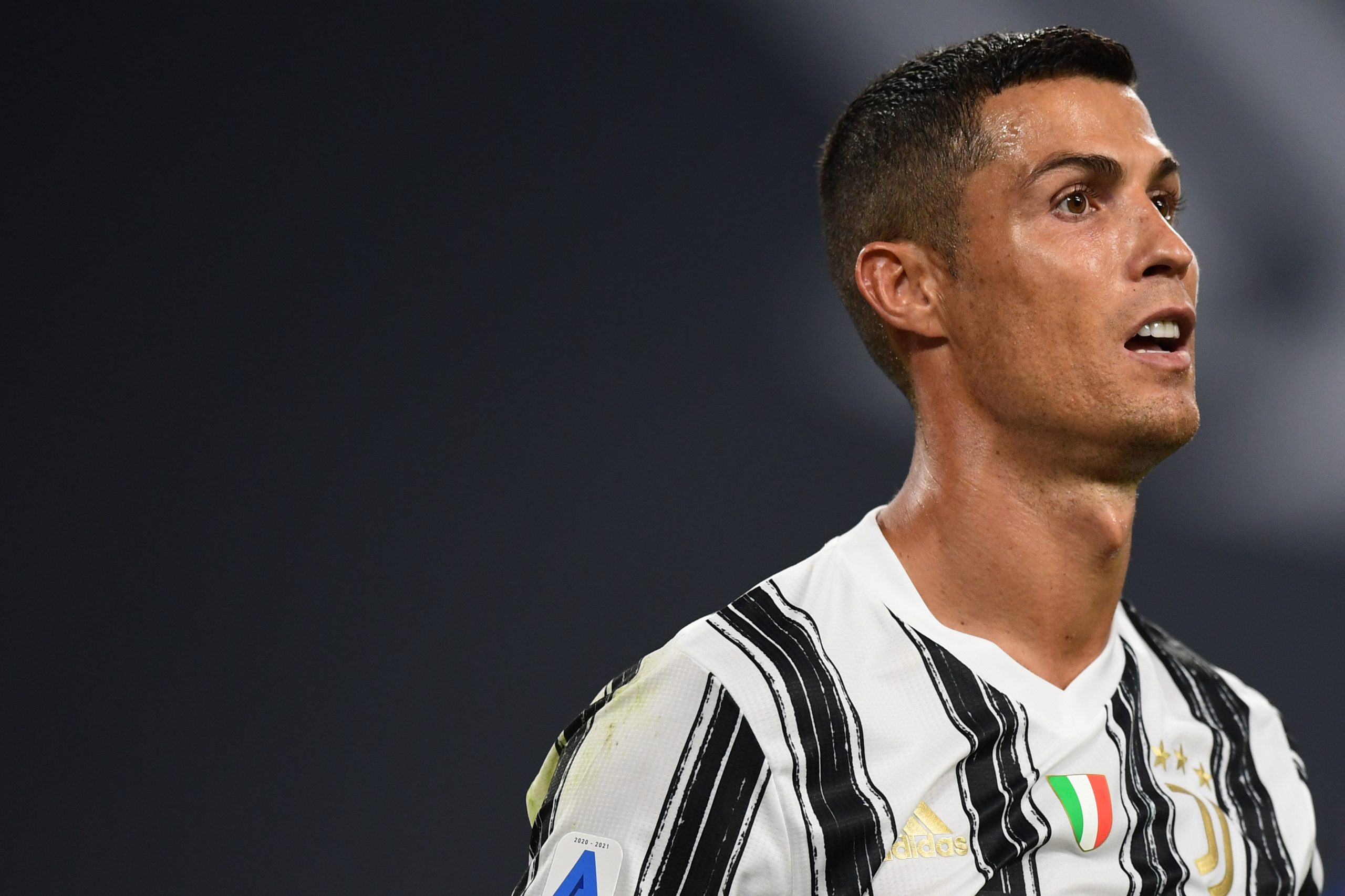 Promotor condenado a indemnizar 162 espetadores pela ausência de Ronaldo num jogo de exibição da Juventus