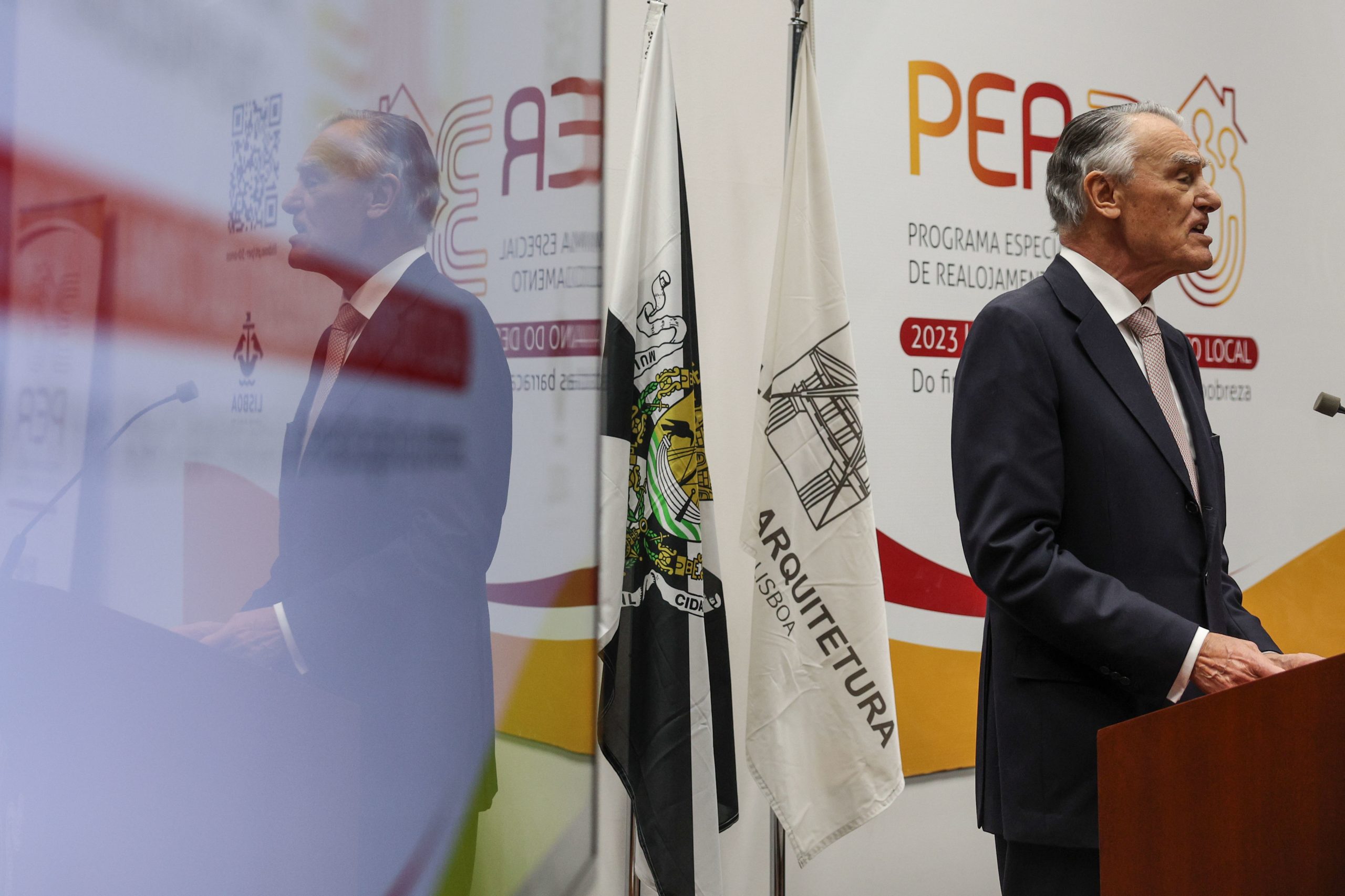 Habitação: Cavaco Silva fala de “marxistas ignorantes”. “Deixemo-los em paz com a sua ignorância”