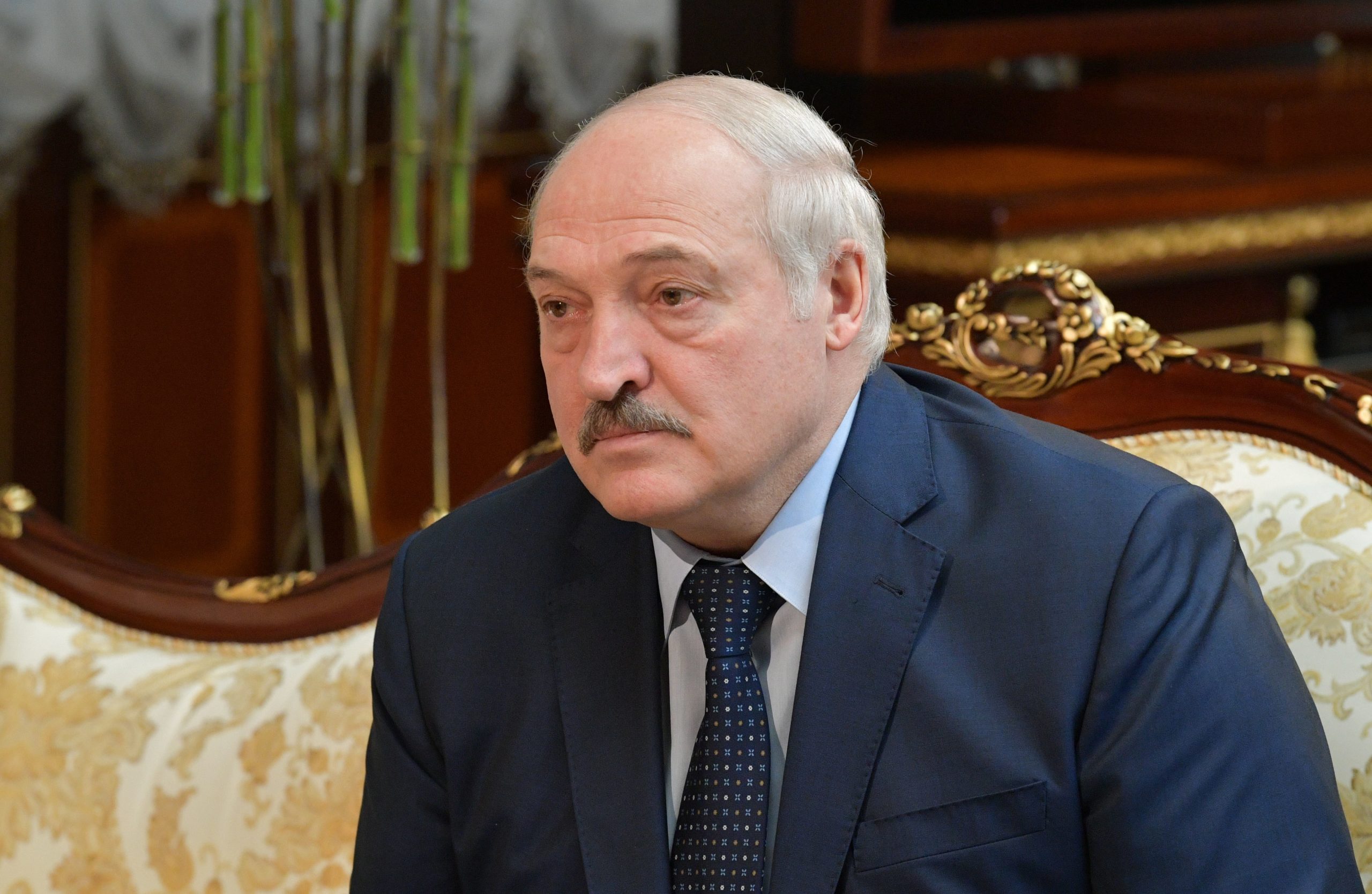 Lukashenko diz que países estrangeiros “ultrapassaram uma infinidade de linhas vermelhas”