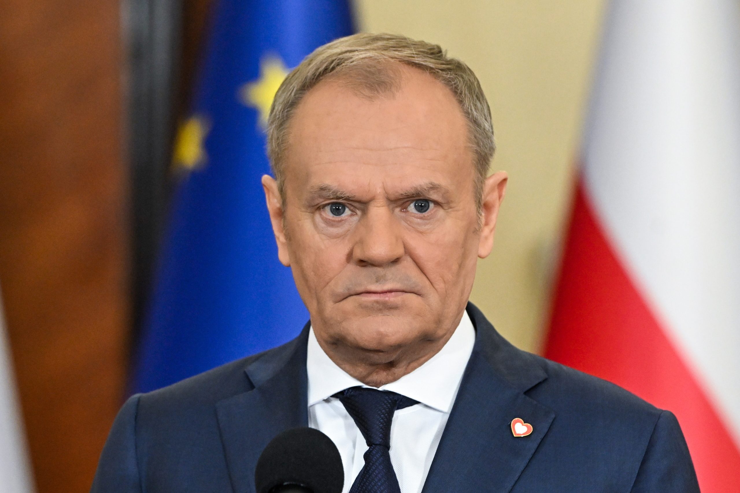 Linha ferroviária Varsóvia-Lublin danificada por explosivo. Tusk fala em “ato de sabotagem sem precedentes”