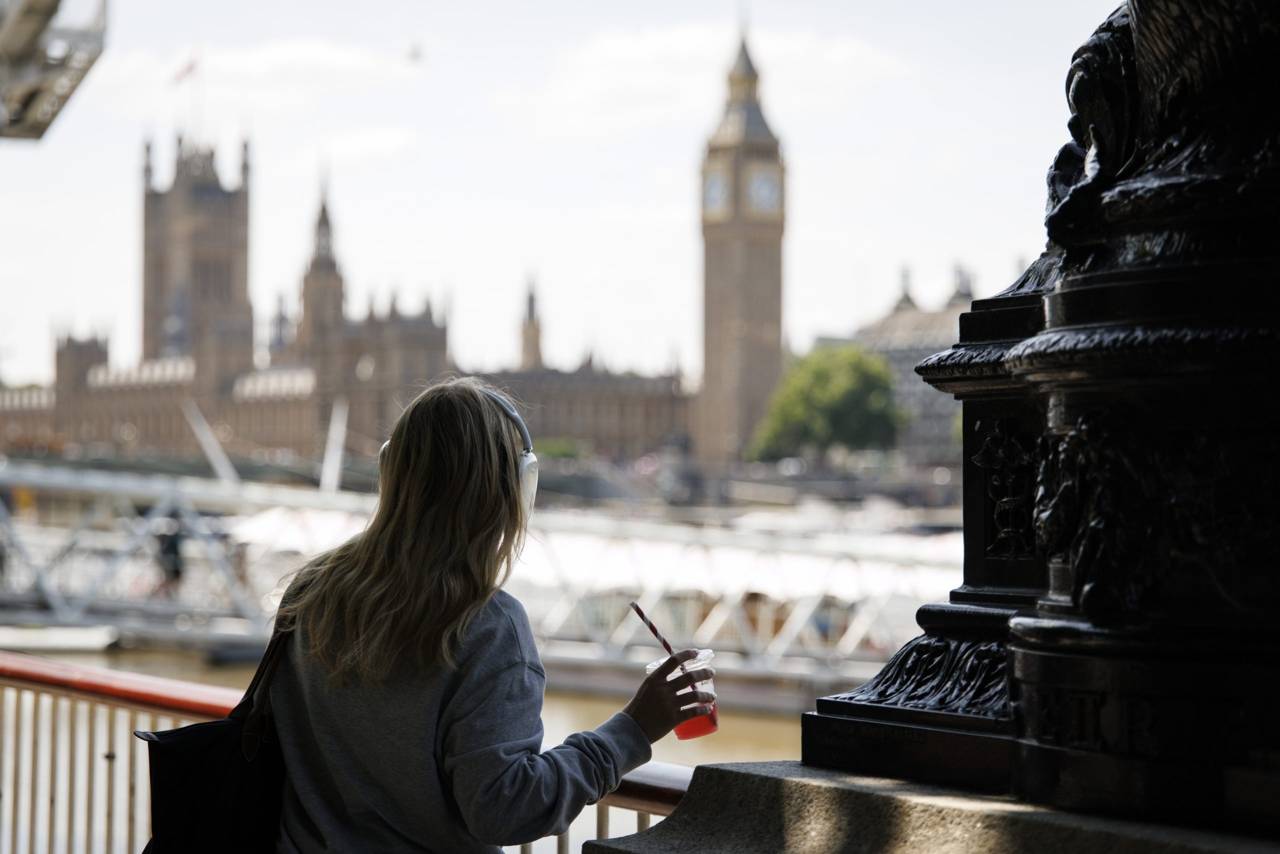 Cinco regiões de Inglaterra em alerta devido ao calor esperado no fim de semana