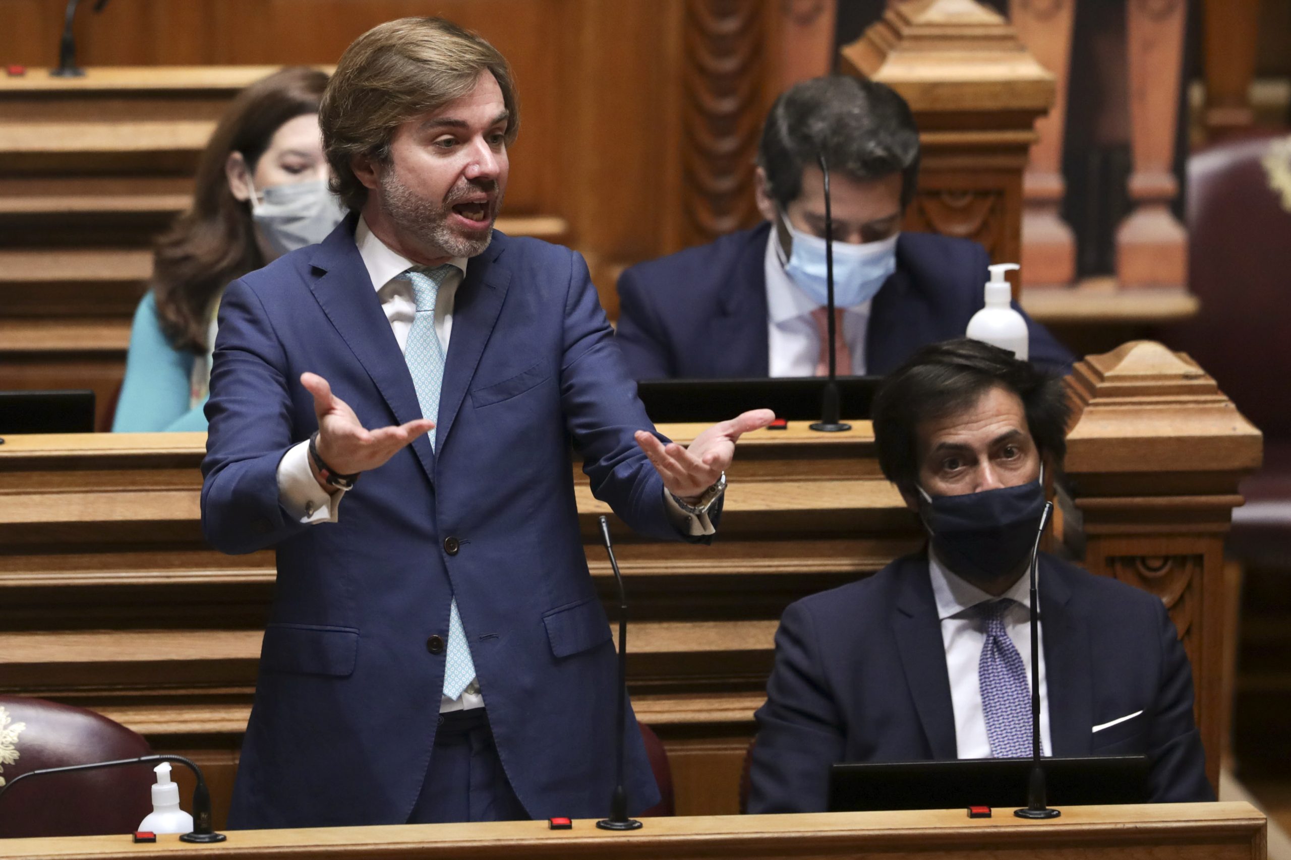 CDS: João Almeida deixa o parlamento com “enorme gratidão” por ter tido “a honra” de servir o país