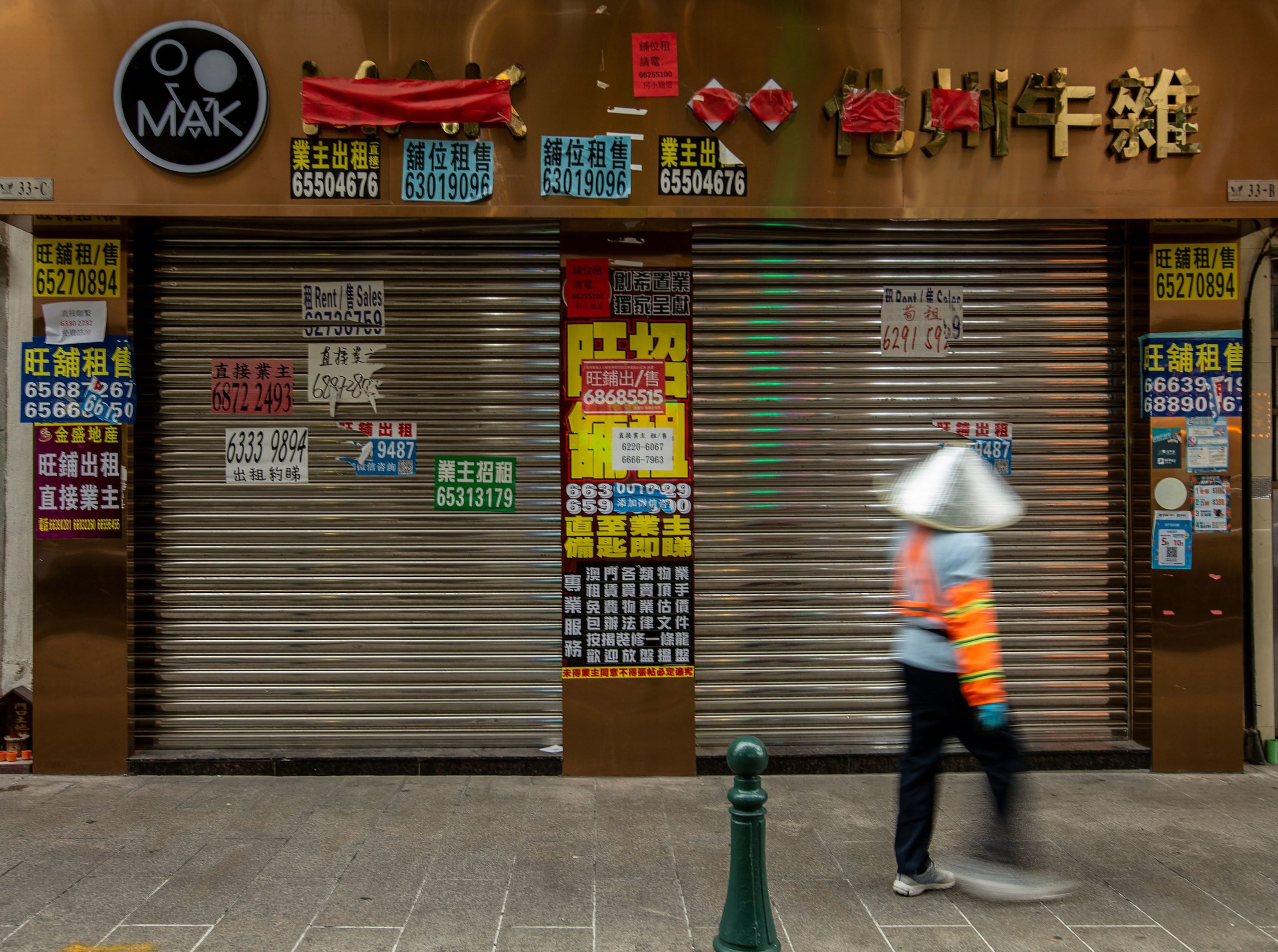 Covid-19: Macau reduz quarentenas para residentes que chegam do estrangeiro para 14 dias
