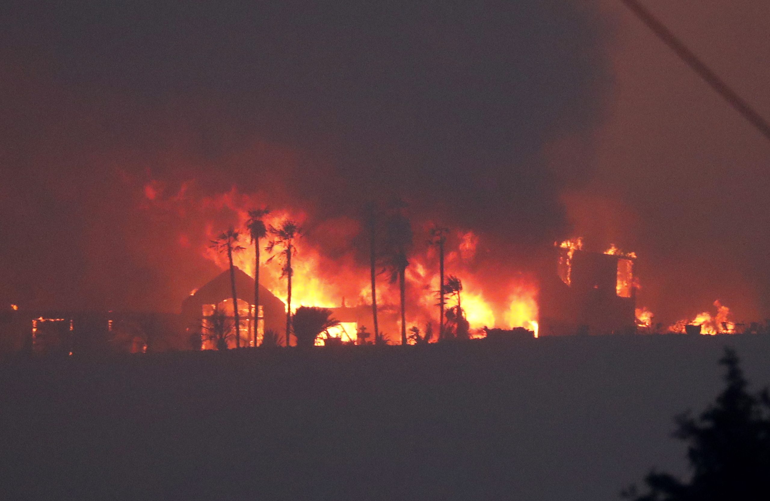 EUA: Número de mortos nos incêndios na Califórnia sobe para 31