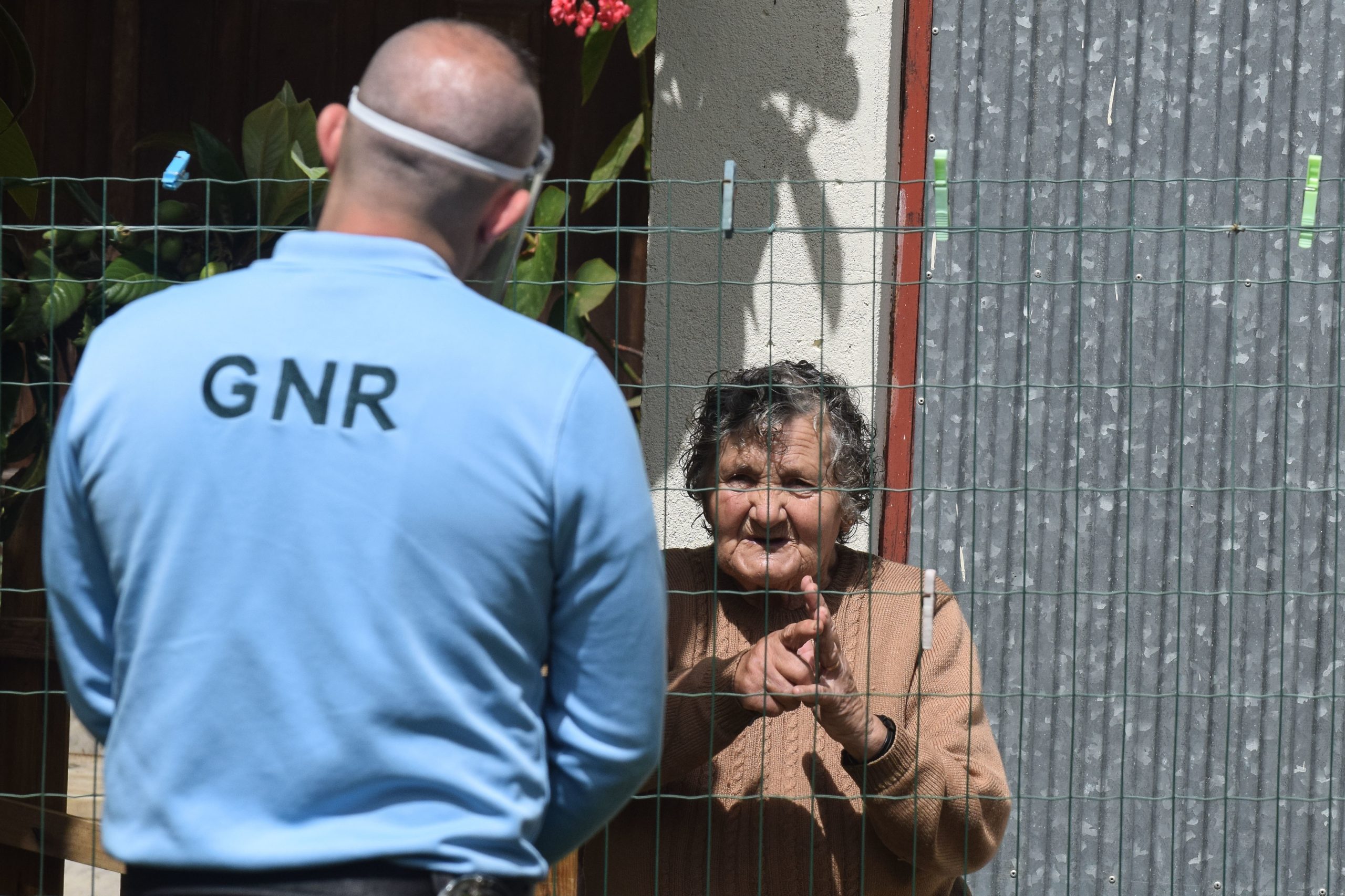 No Douro a ajuda bate à porta e veste a farda da GNR