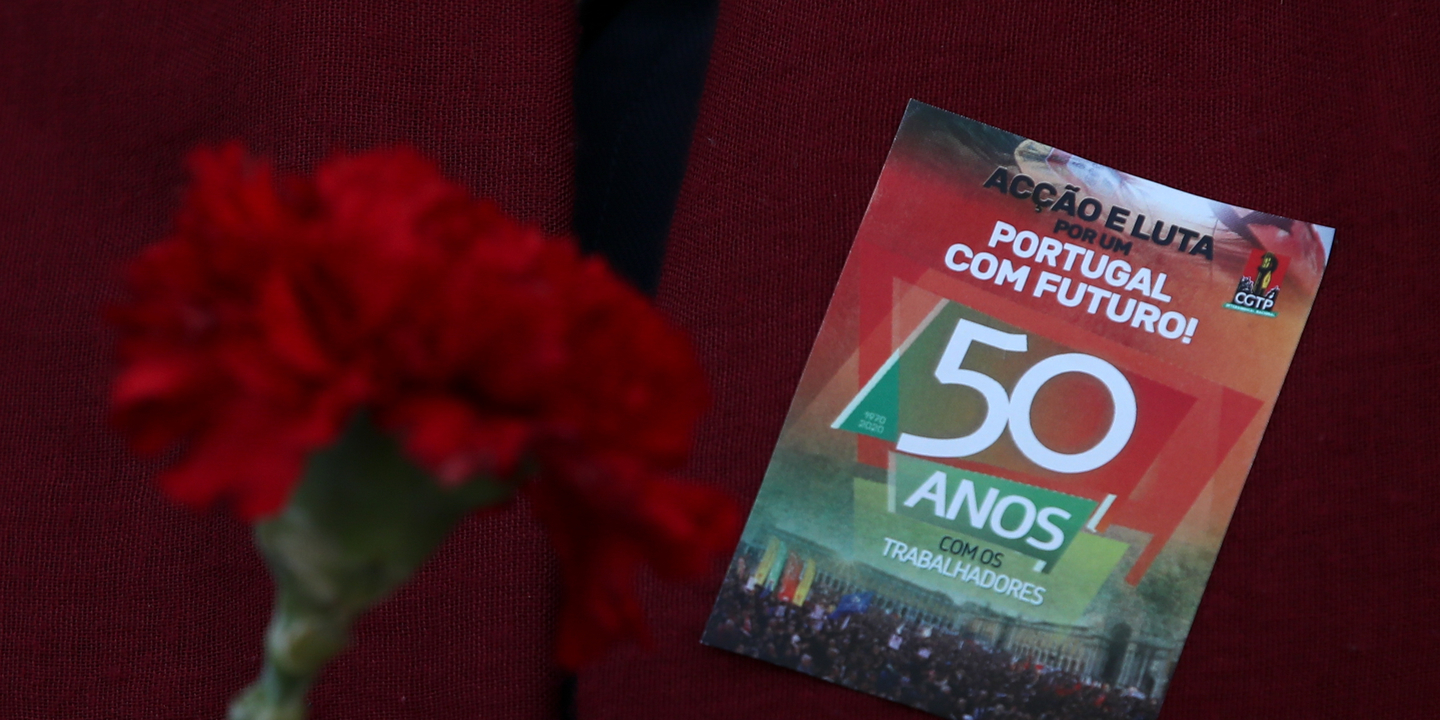 25 Abril/50 Anos: Governo aprova lançamento de moeda que comemora militares que fizeram a Revolução