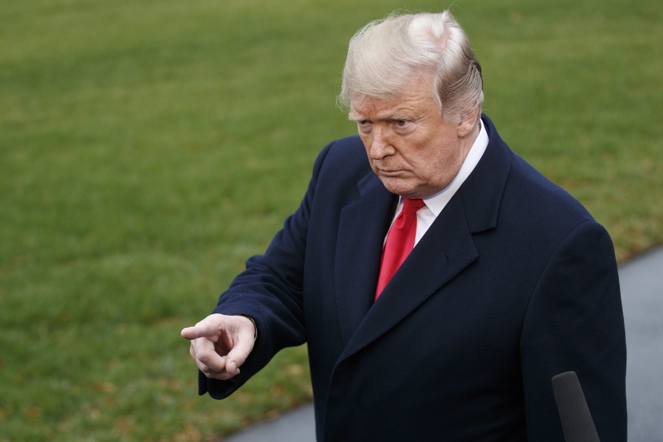 Trump considera que o banco central dos EUA é um problema maior para a economia do que a China