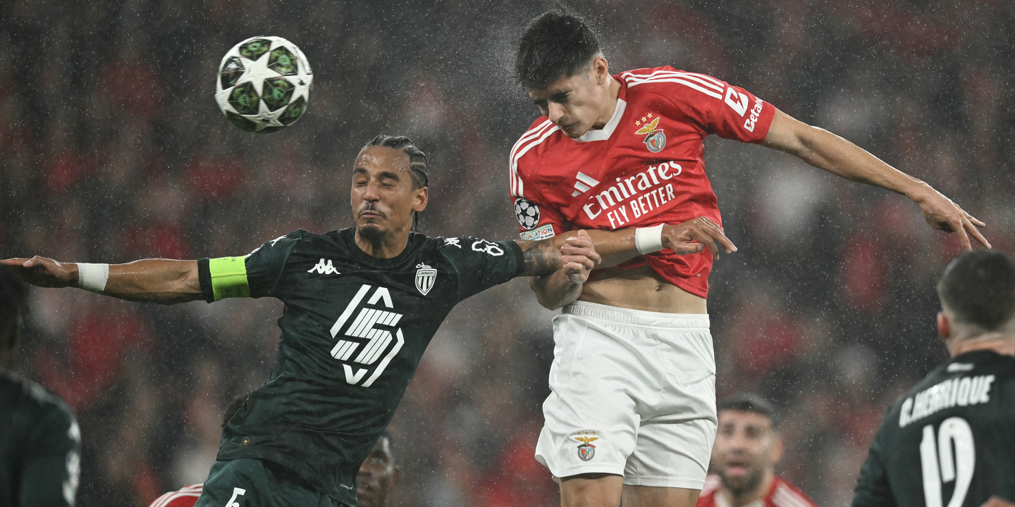 Empate na Luz dá acesso aos ‘oitavos’ da Champions League