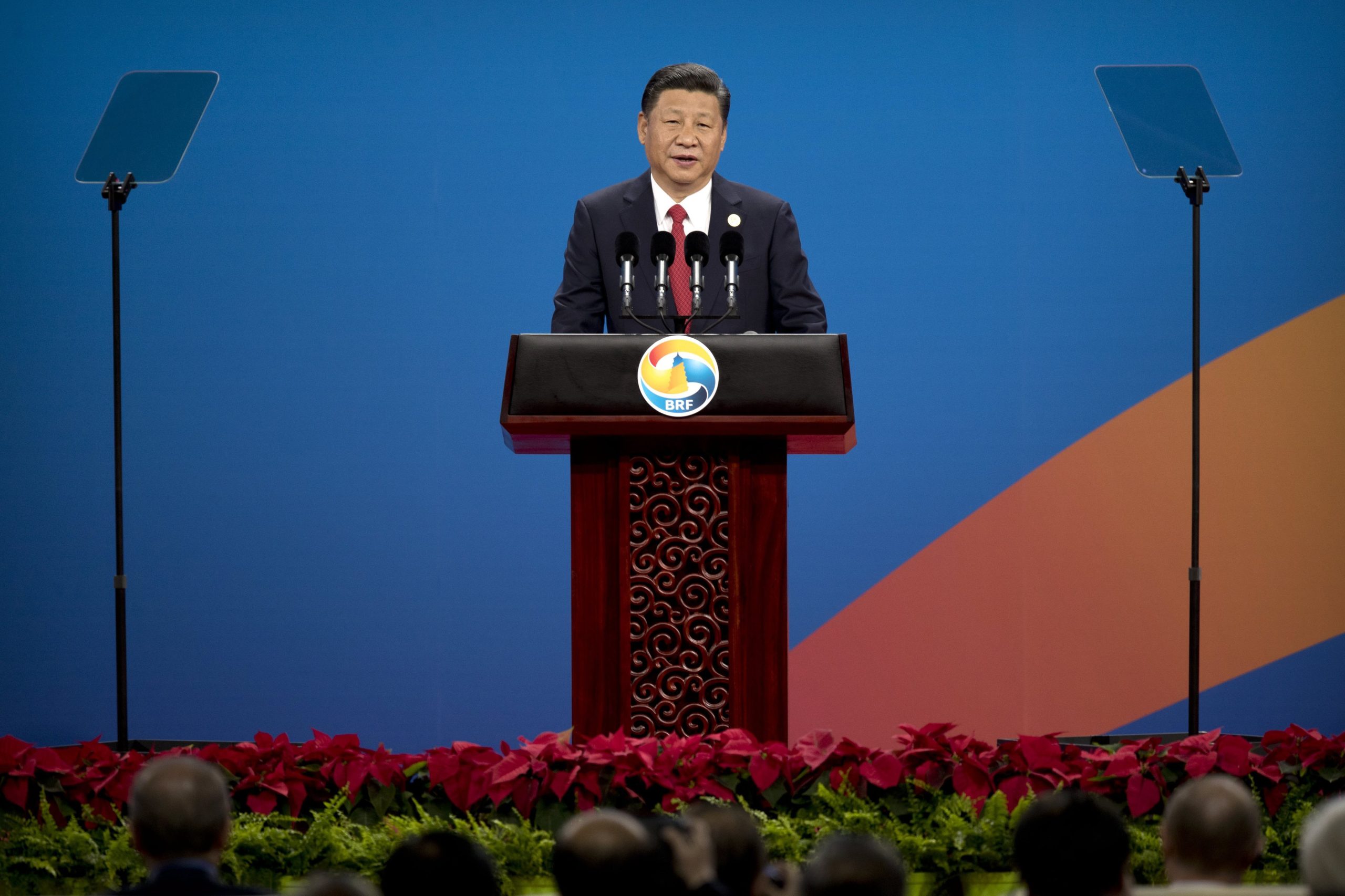 China promete milhares de milhões de euros para “Novas Rotas da Seda”