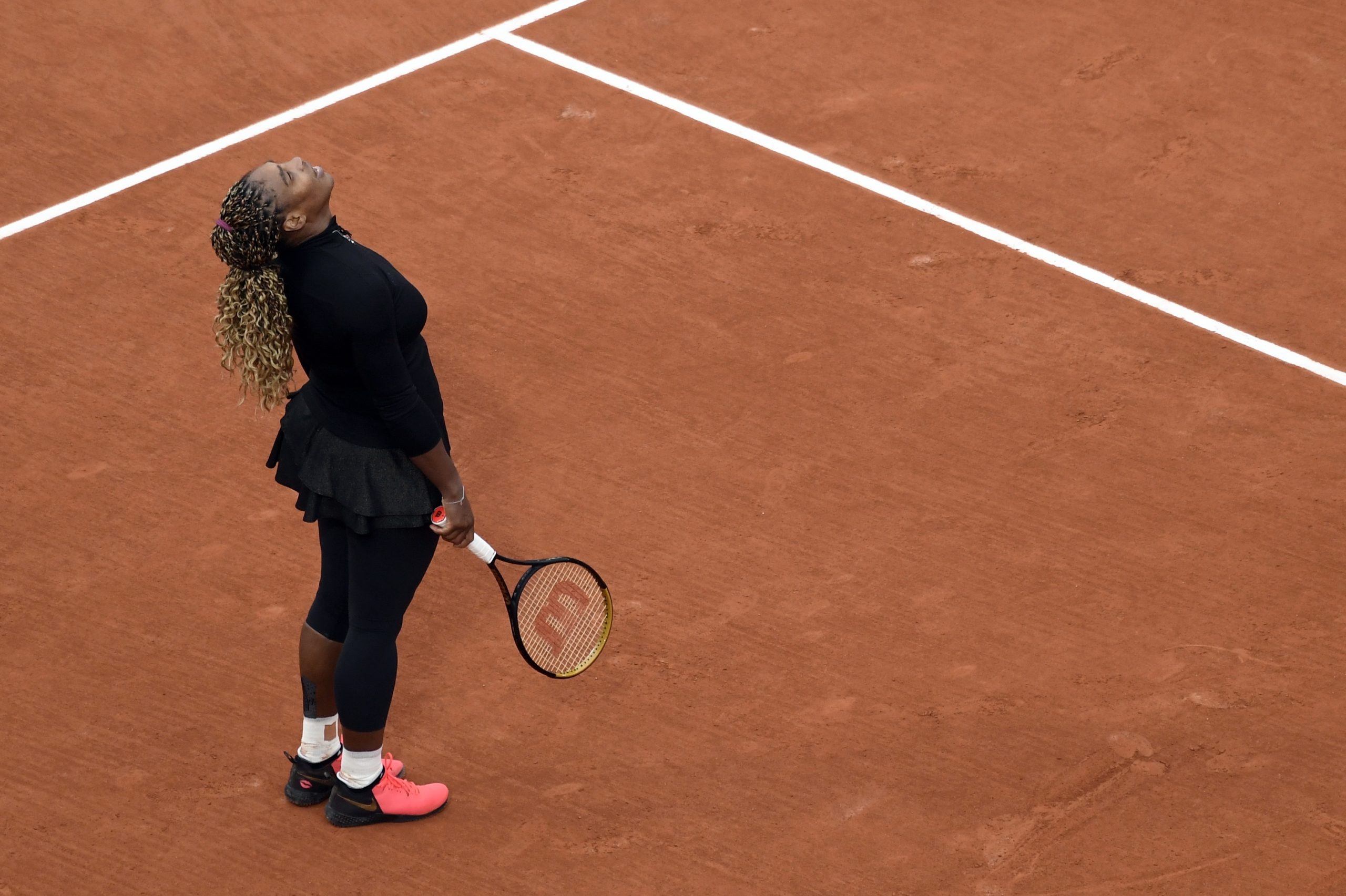 Serena Williams desiste antes da segunda ronda de Roland Garros