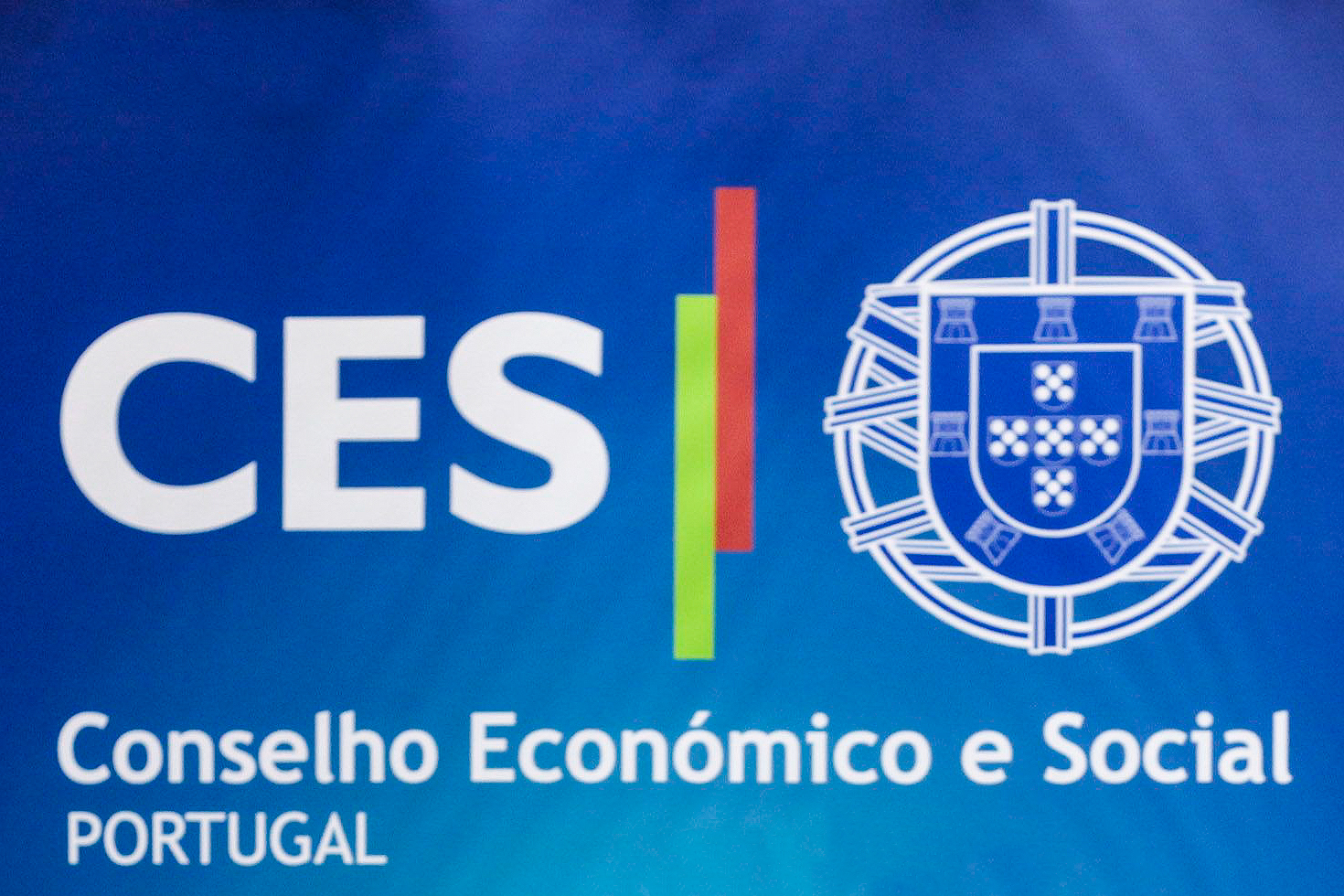 Cenário macroeconómico do OE2023 corre sérios riscos de não se concretizar