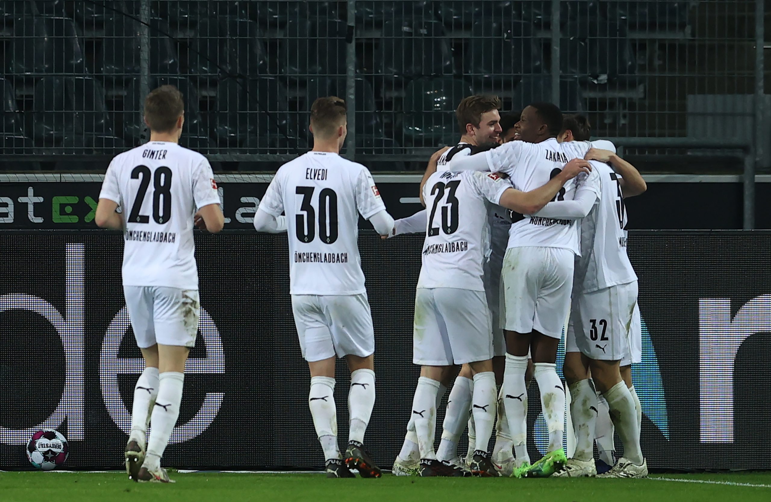 Mönchengladbach pondera receber Manchester City fora da Alemanha