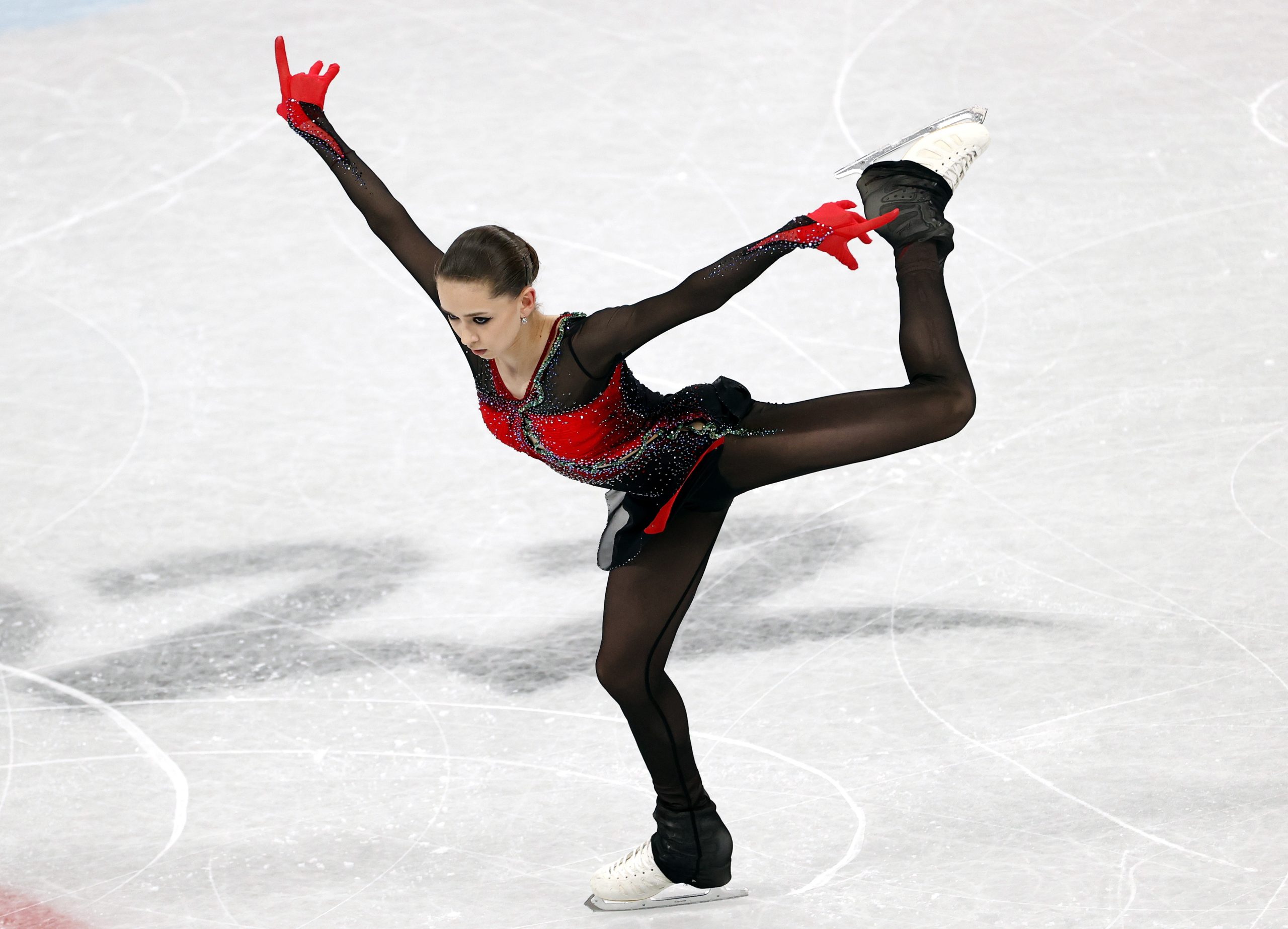 Da Rússia com ouro. O salto para a história da patinatora Kamila Valieva