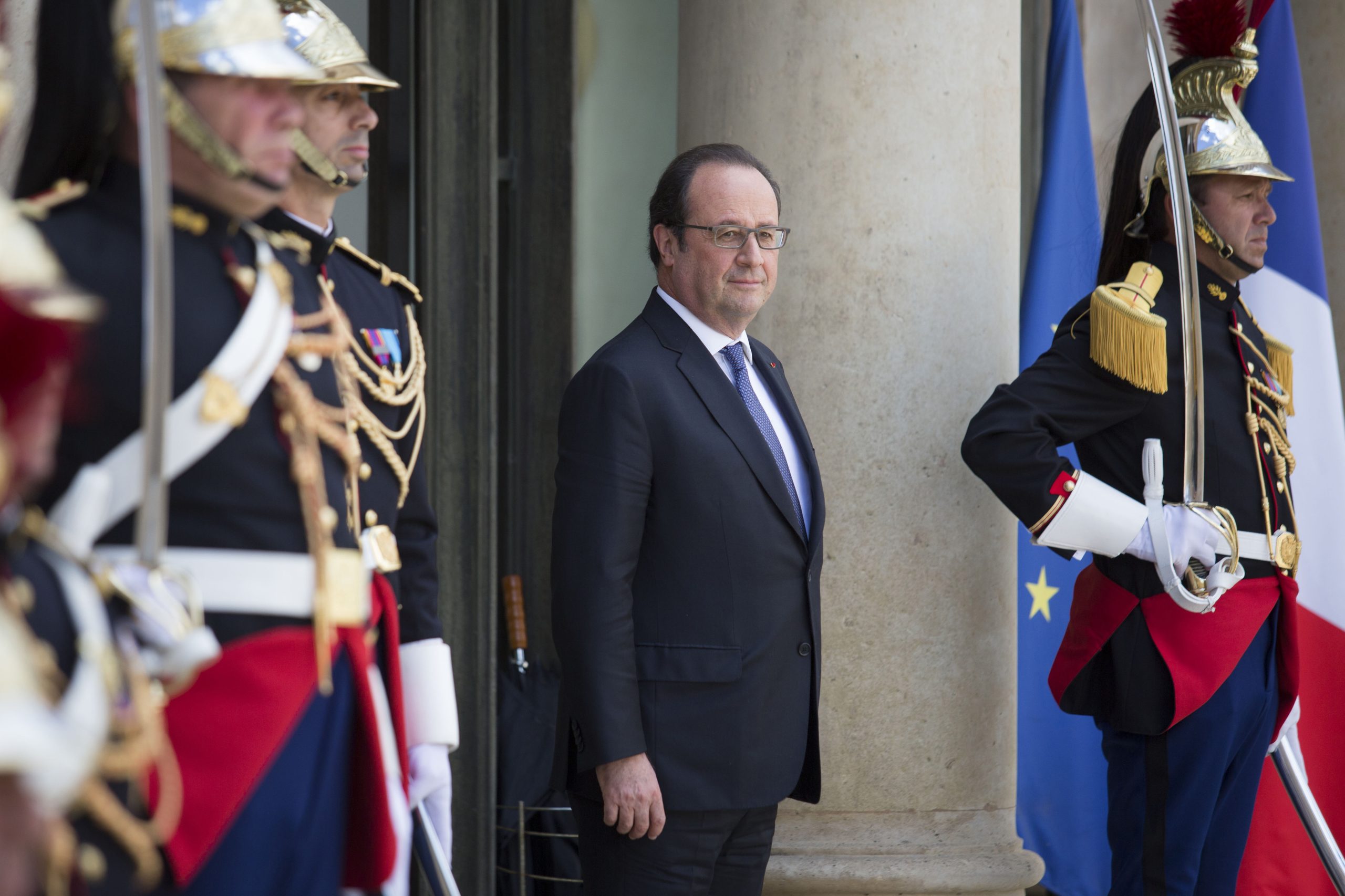 Défice: França beneficiou de “acordo secreto” com a Comissão Europeia para escapar a sanções