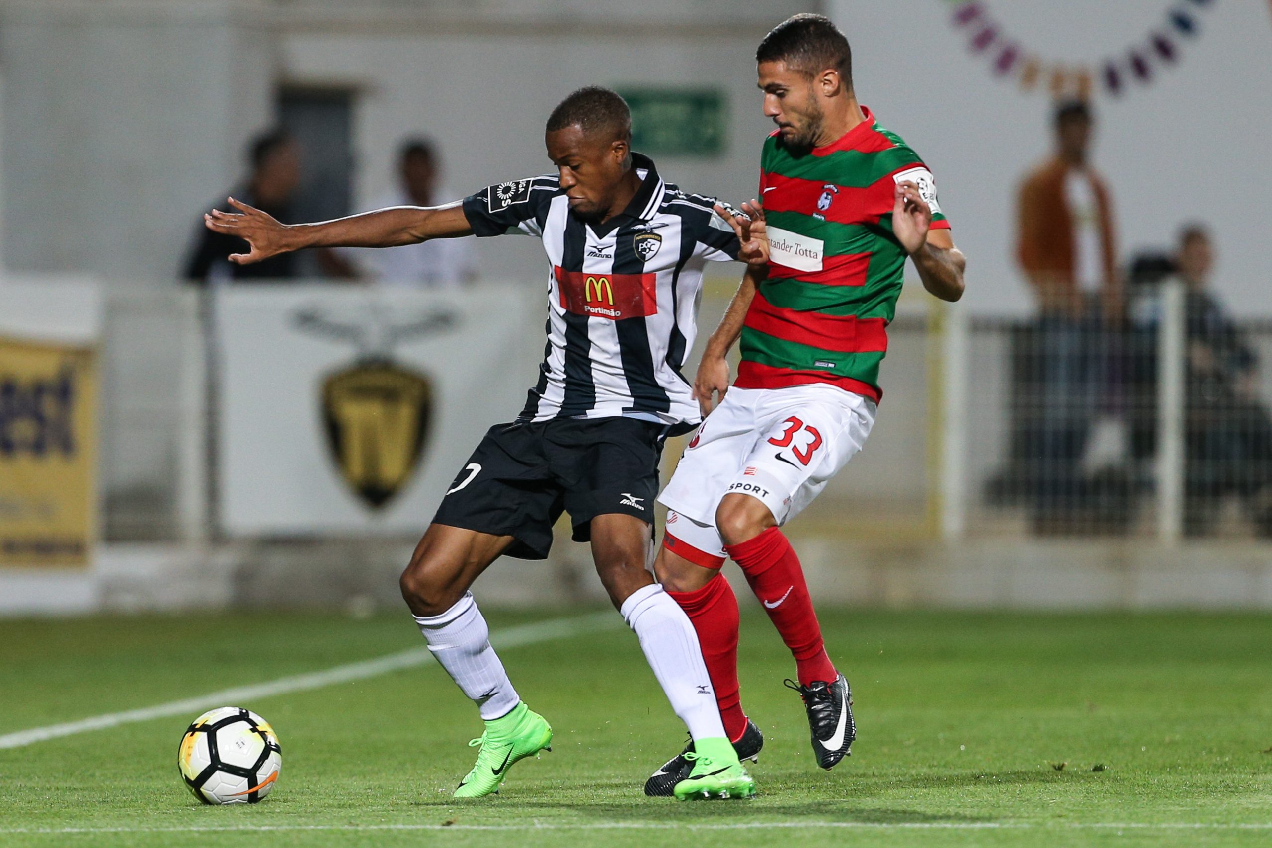Marítimo vence Portimonense com golo de Ricardo Valente nos descontos