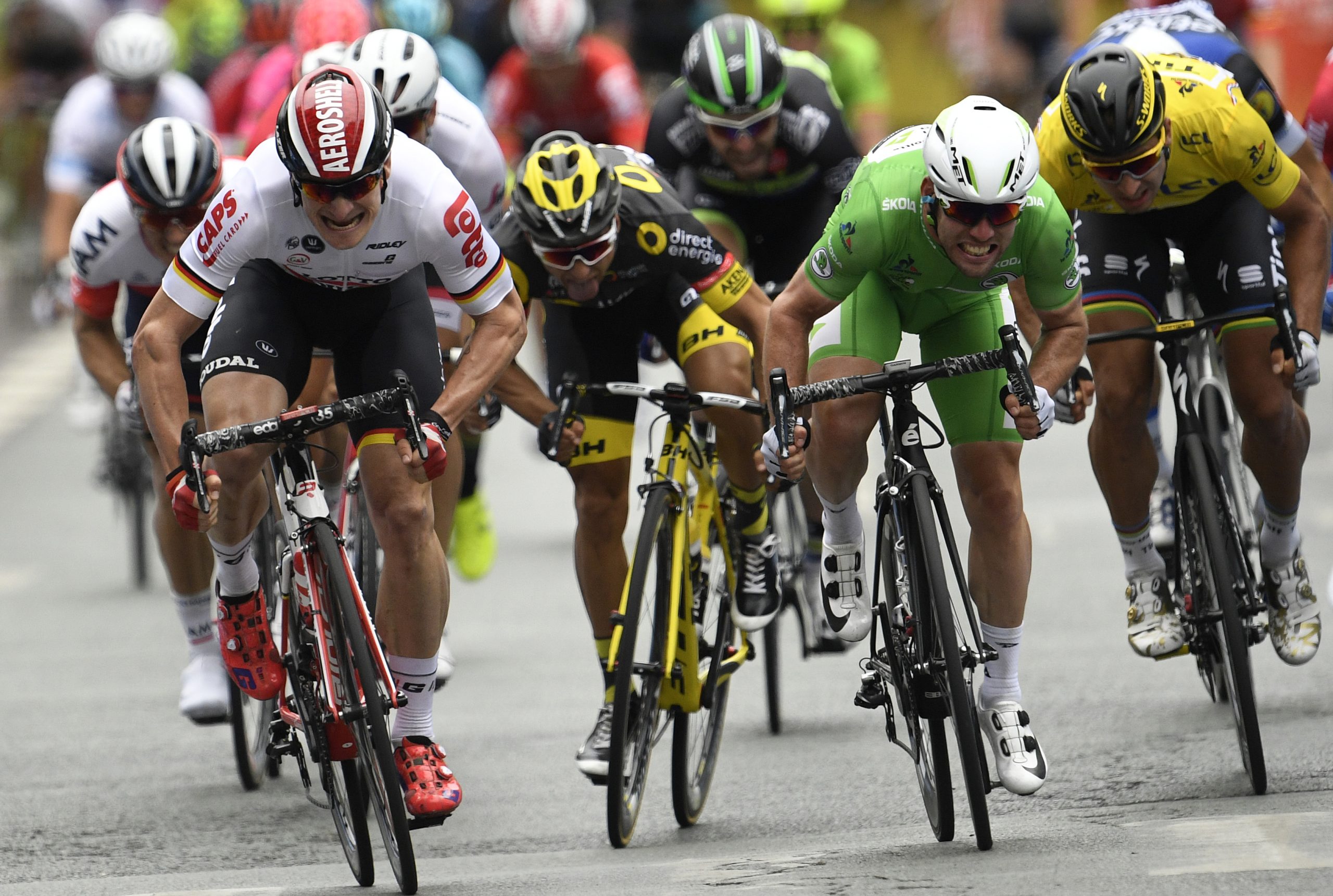 Peter Sagan expulso da Volta à França