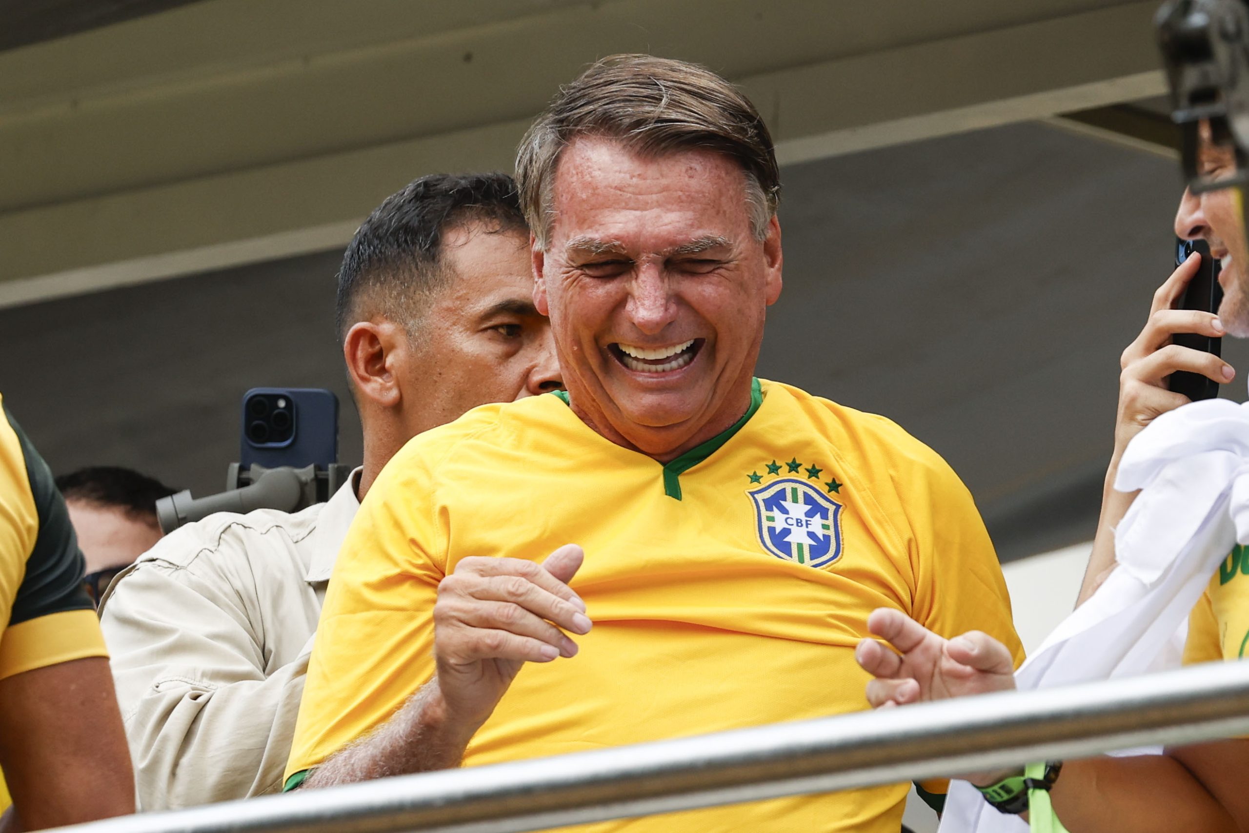Bolsonaro quer permissão do Supremo Tribunal do Brasil para visitar Israel
