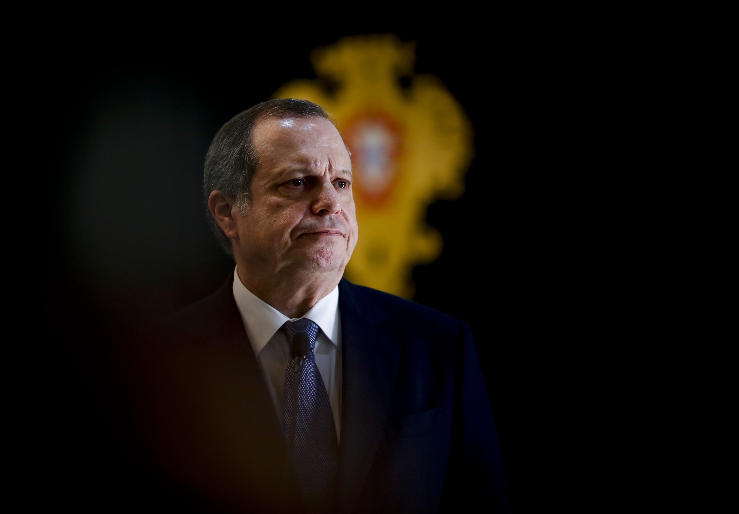 Carlos César: “Marques Mendes é um advogado oficioso de tudo aquilo que os outros não sabem”