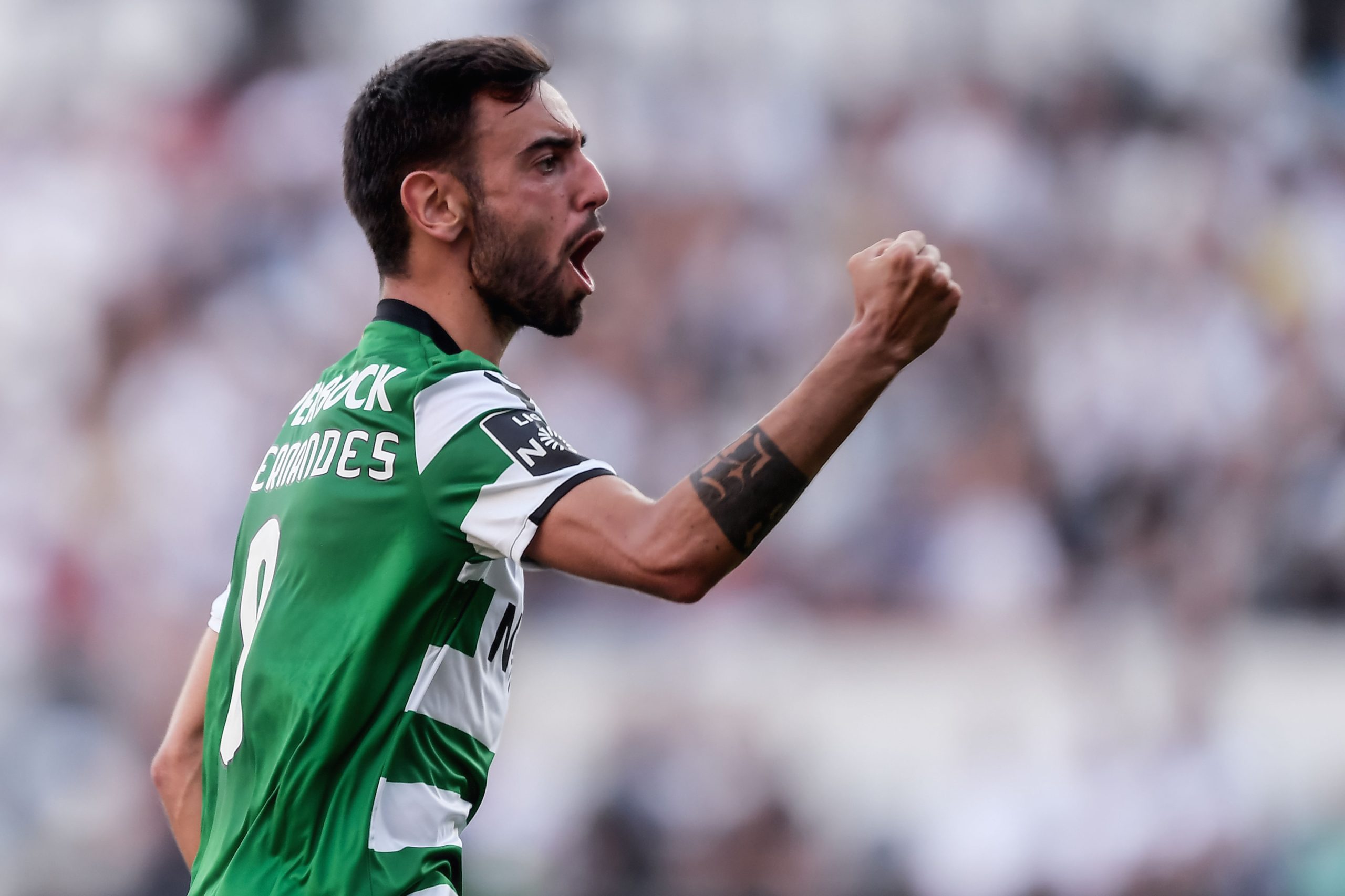 Bruno Fernandes eleito melhor jogador da Liga em agosto