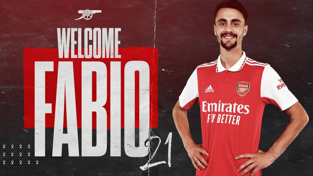 Arsenal confirma contratação do médio Fábio Vieira ao FC Porto