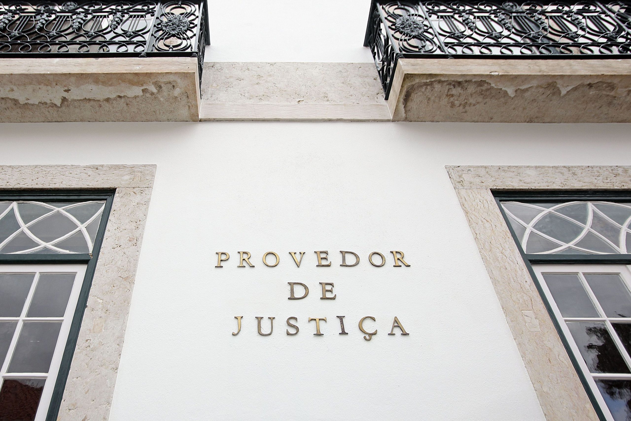 Provedora de Justiça requer ao TC fiscalização da lei de conservação de dados