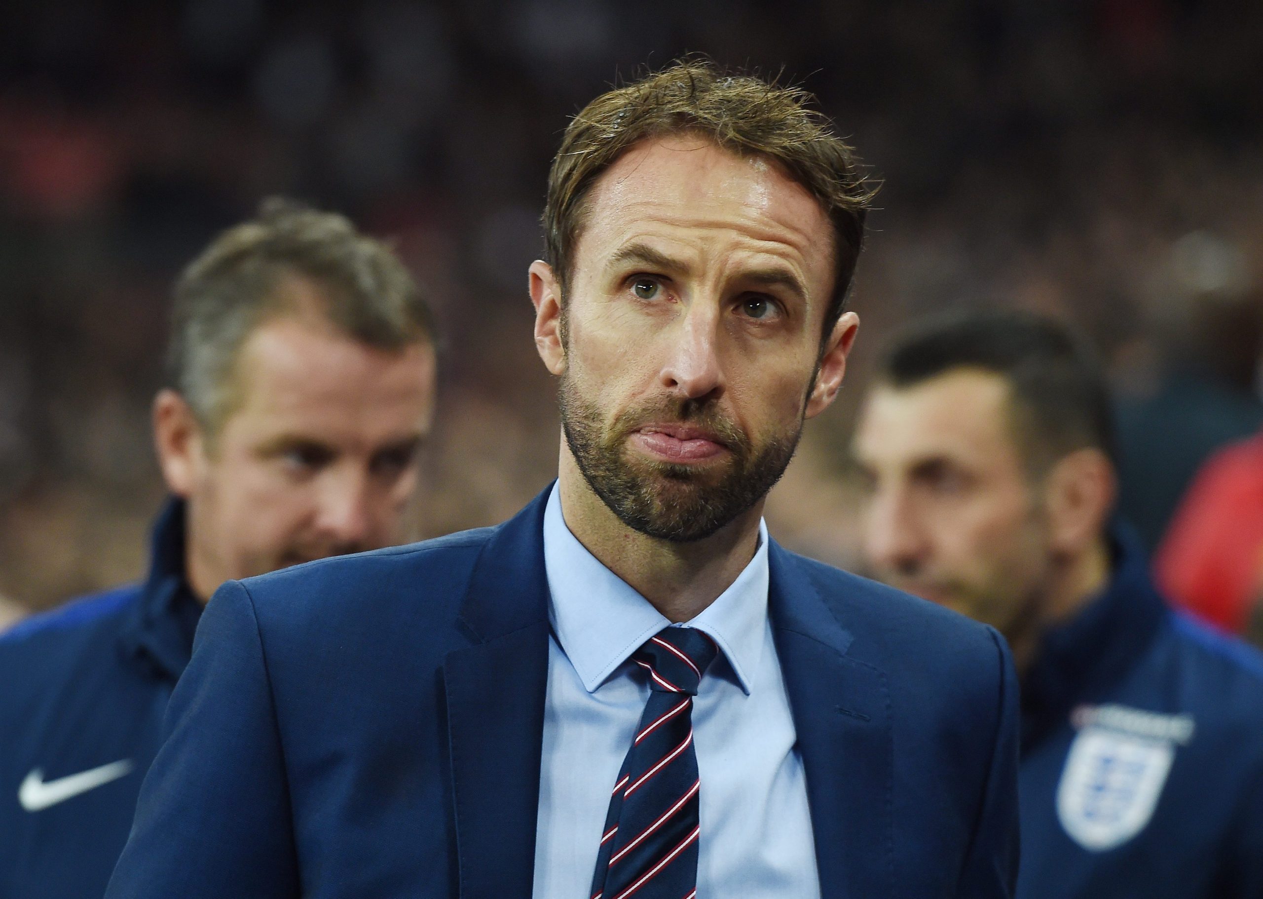 Gareth Southgate renova com seleção inglesa